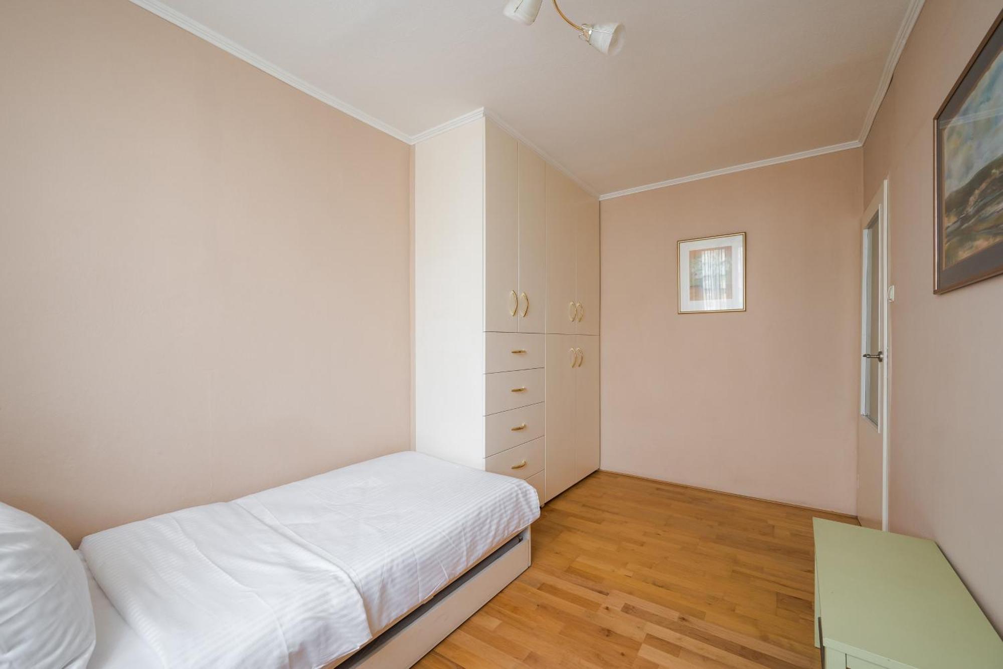 Targowek Homely Apartment