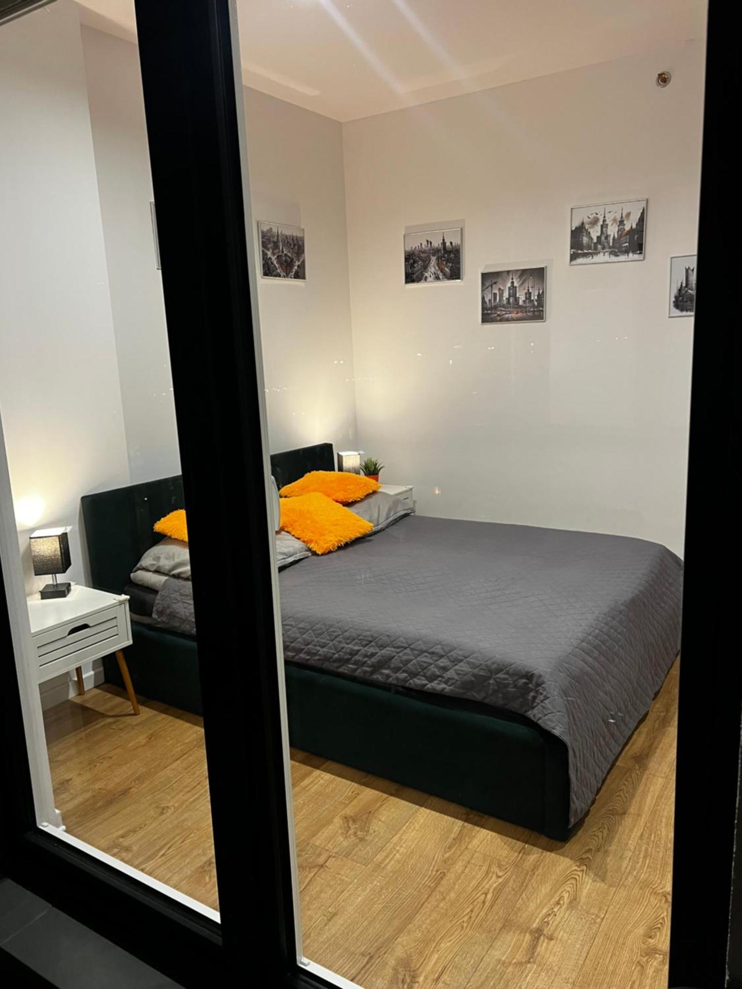 Apartment Big City Life - Bliska Wola Tower A *
