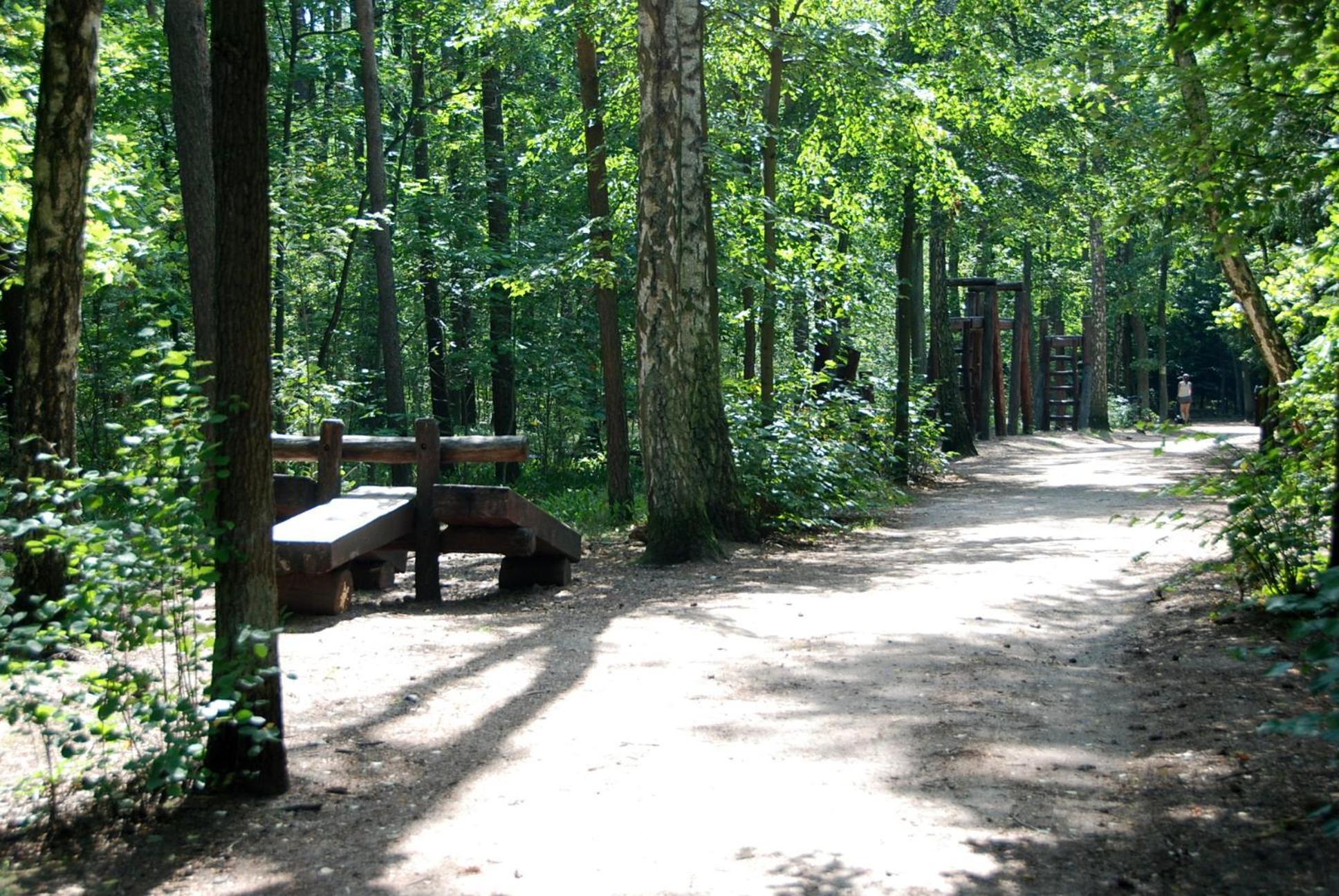 Quiet Separate In On Outskirts Near Forest Apartament