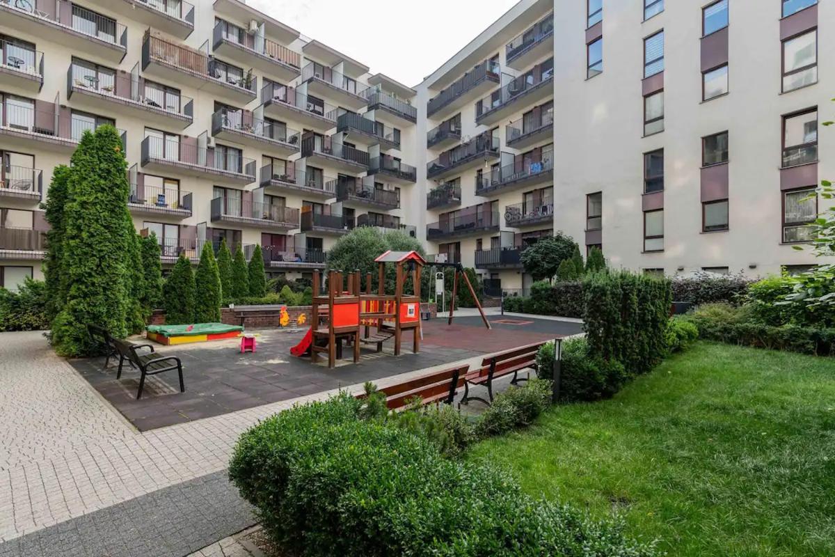 Comfortable Penthouse Burakowska Apartment