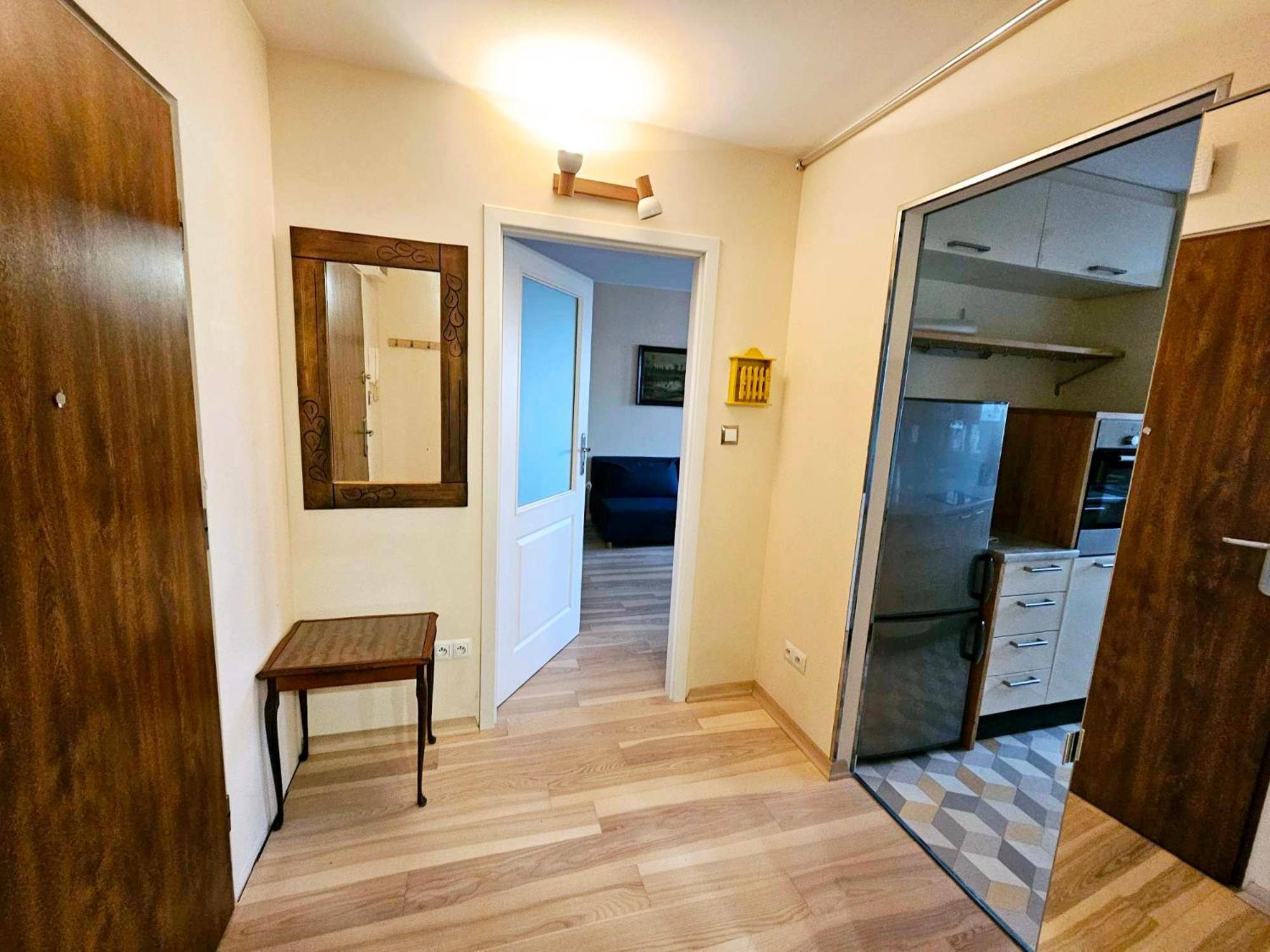First Zoliborz 9 Apartment