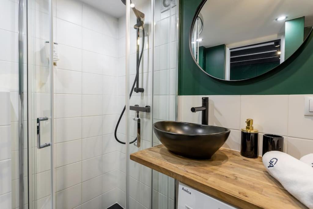 Close-central - Great Location - Stylish Loft - Zlota Street Warsaw