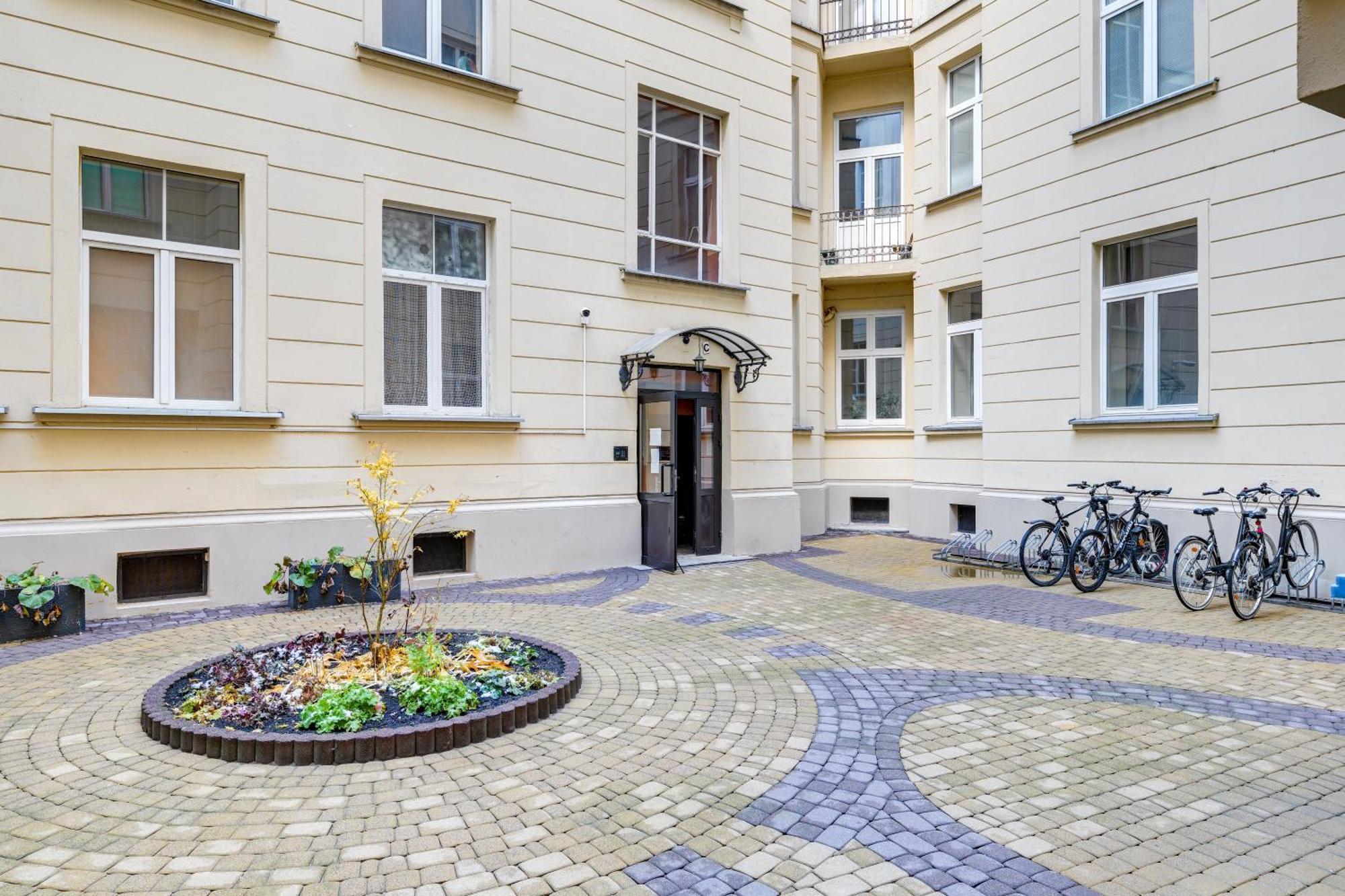 Apartment Kopernika 28 By Nyx Warsaw