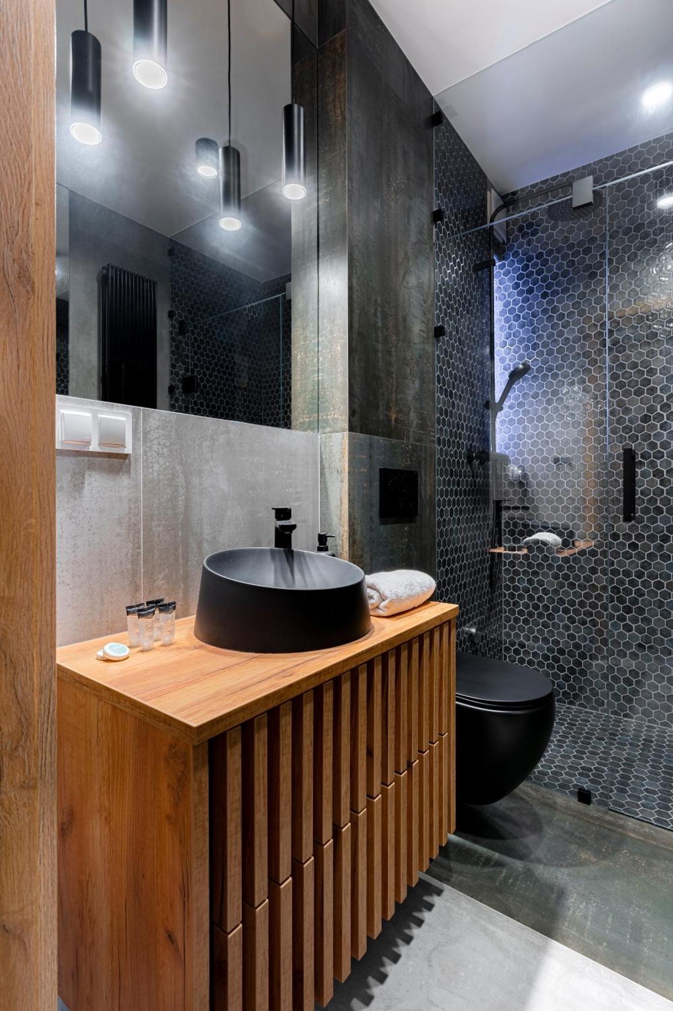Modern With Sauna Apartment *