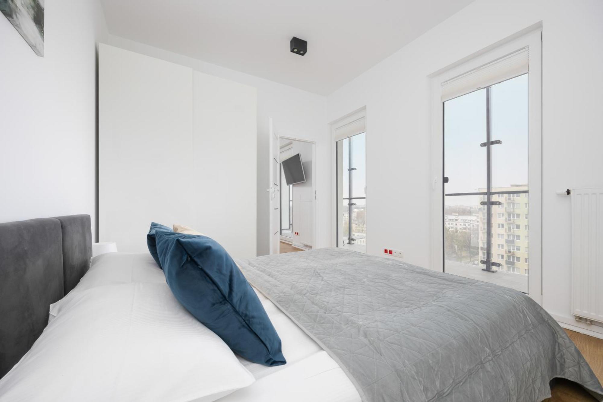 Apartamento Kasprzaka Near Metro Plocka With Ac And Parking By Rent Like