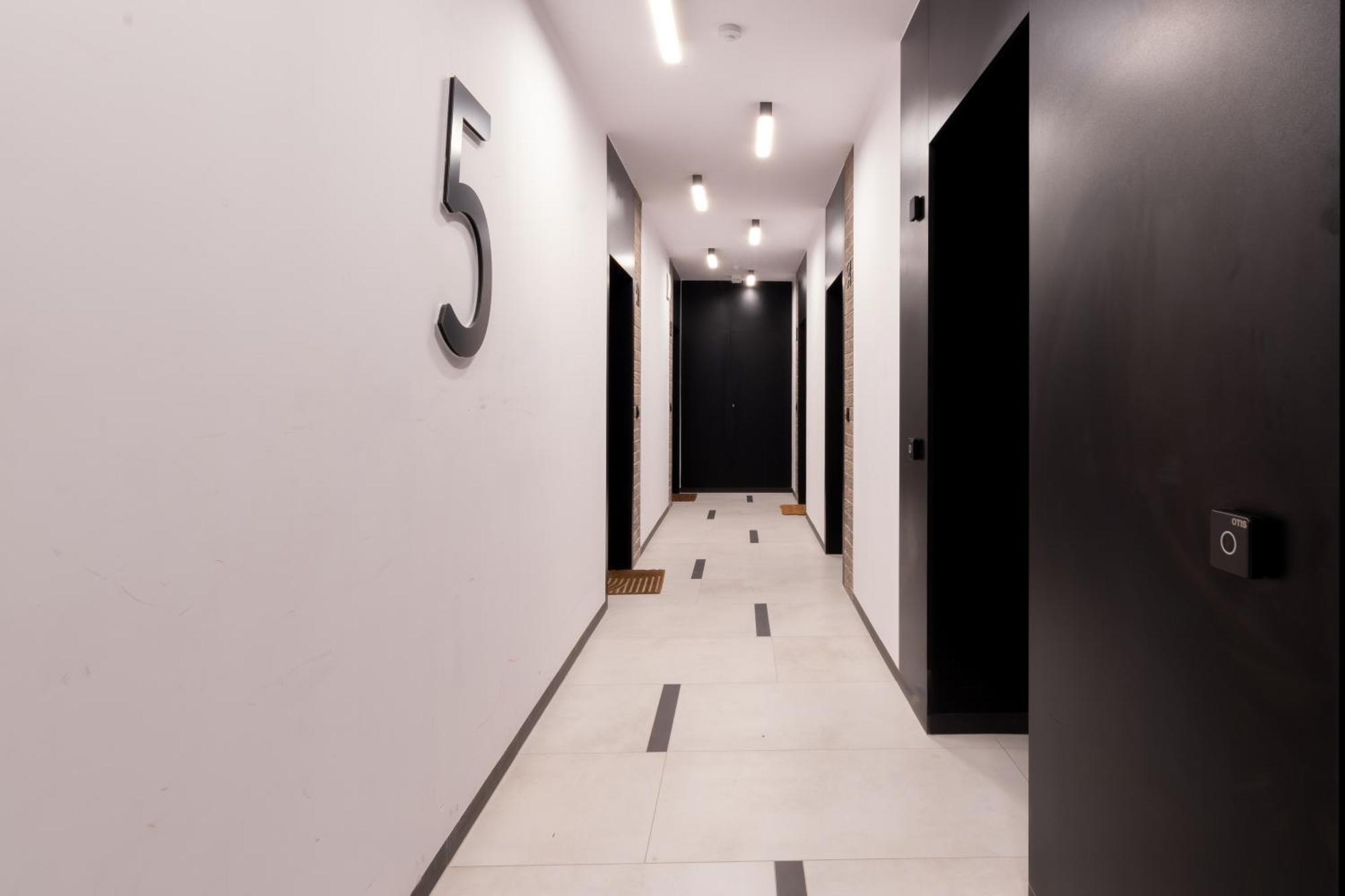 Superapart Domaniewska 53