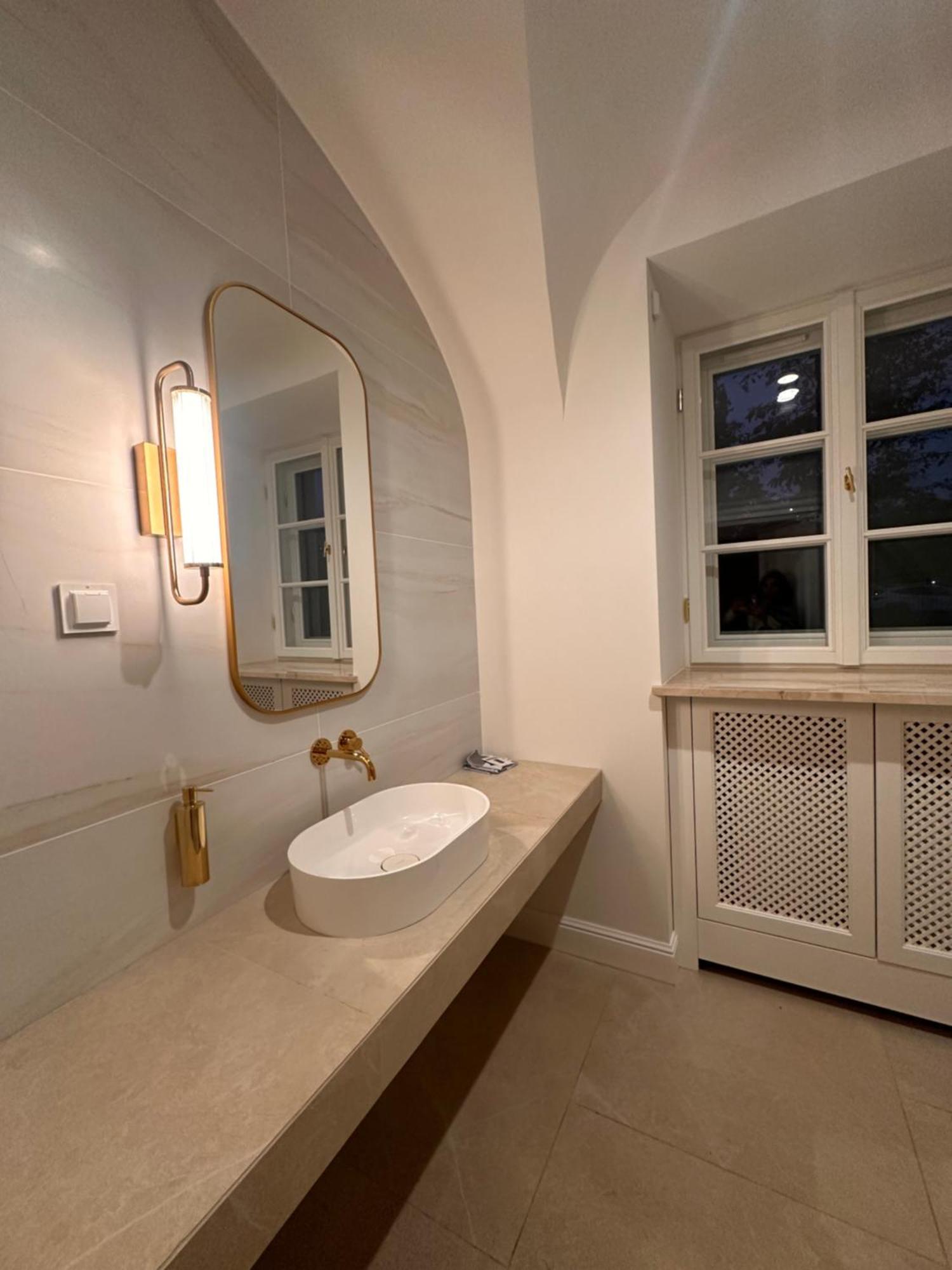 Botel Domus Carmeli Chic Appartments Powisle *