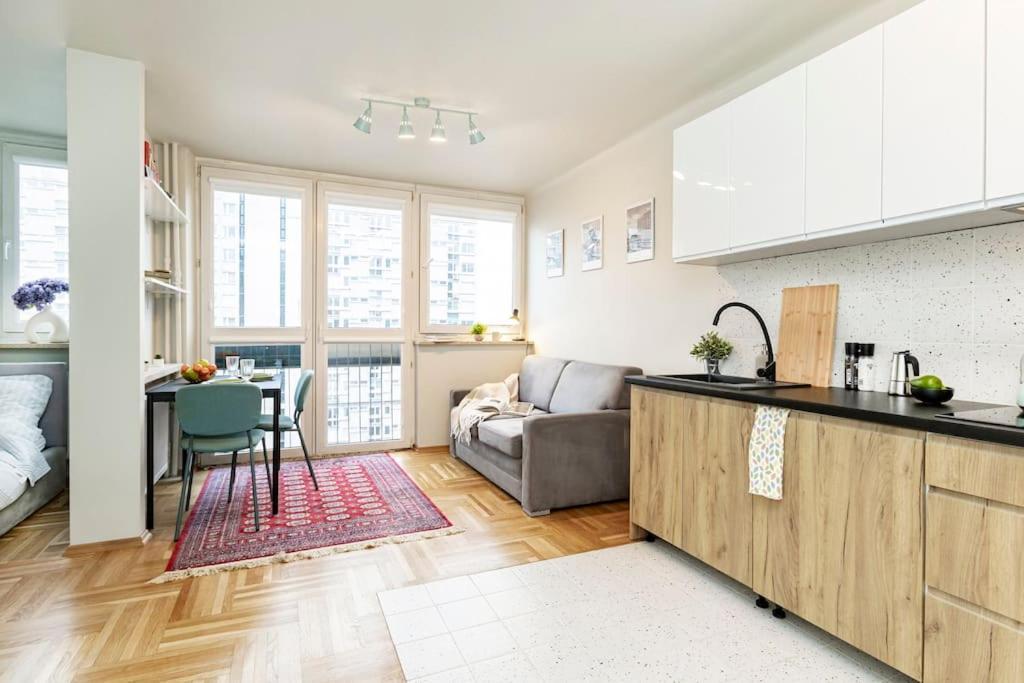 Nowe, Przytulne W Centrum Warszawy! Apartment