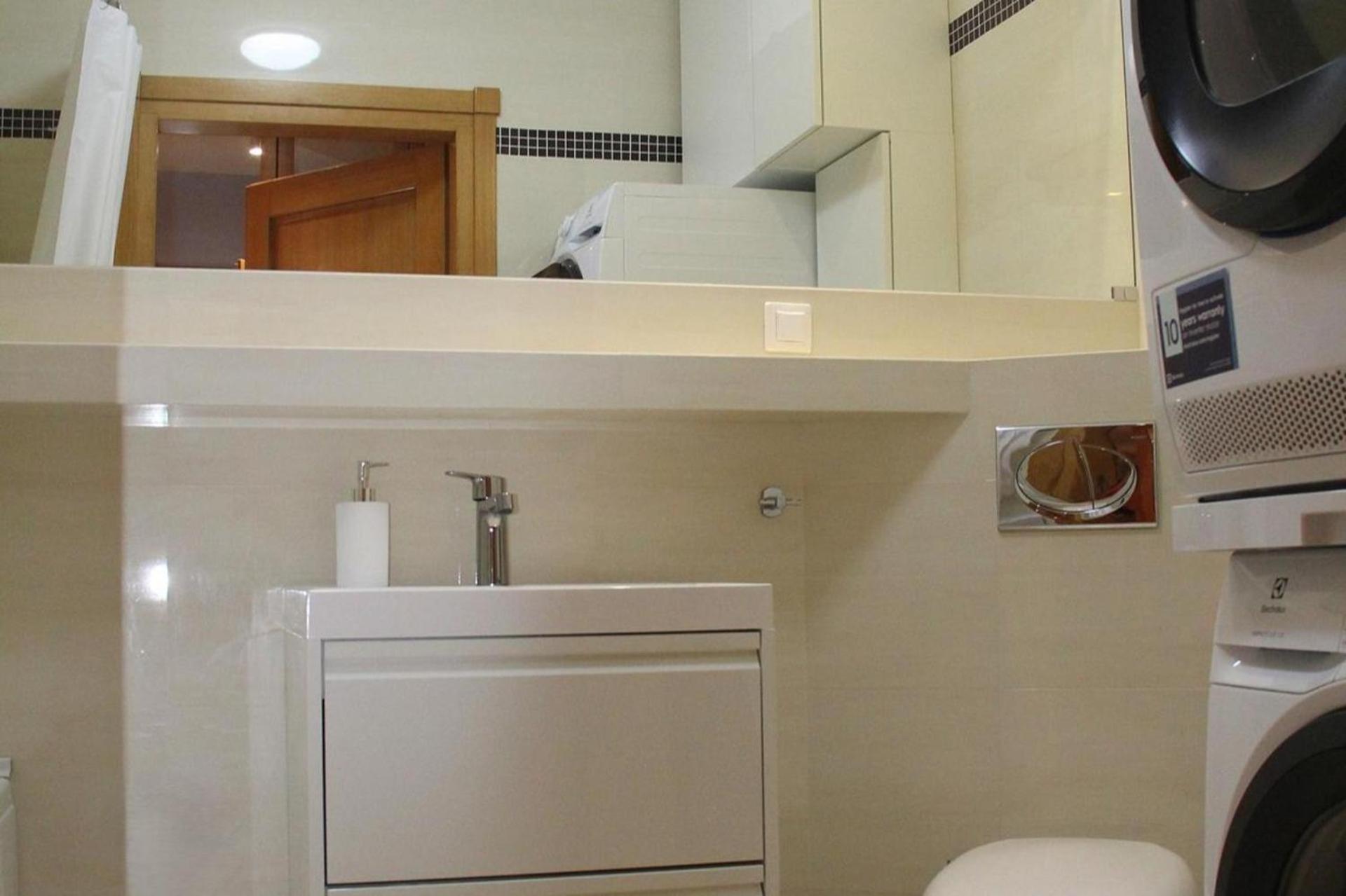 2 Bedrooms Central * Warsaw