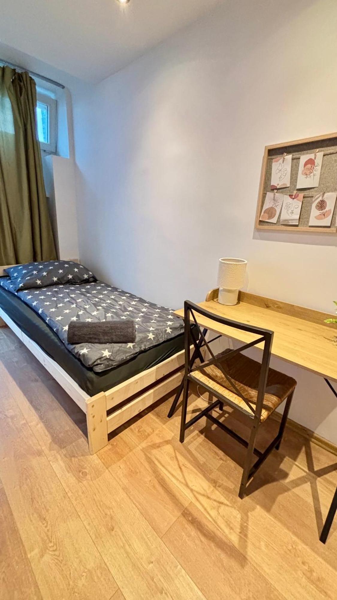 Homestay In - K3 *
