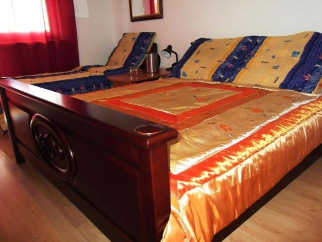Dworek W Zieleni Homestay Warsaw