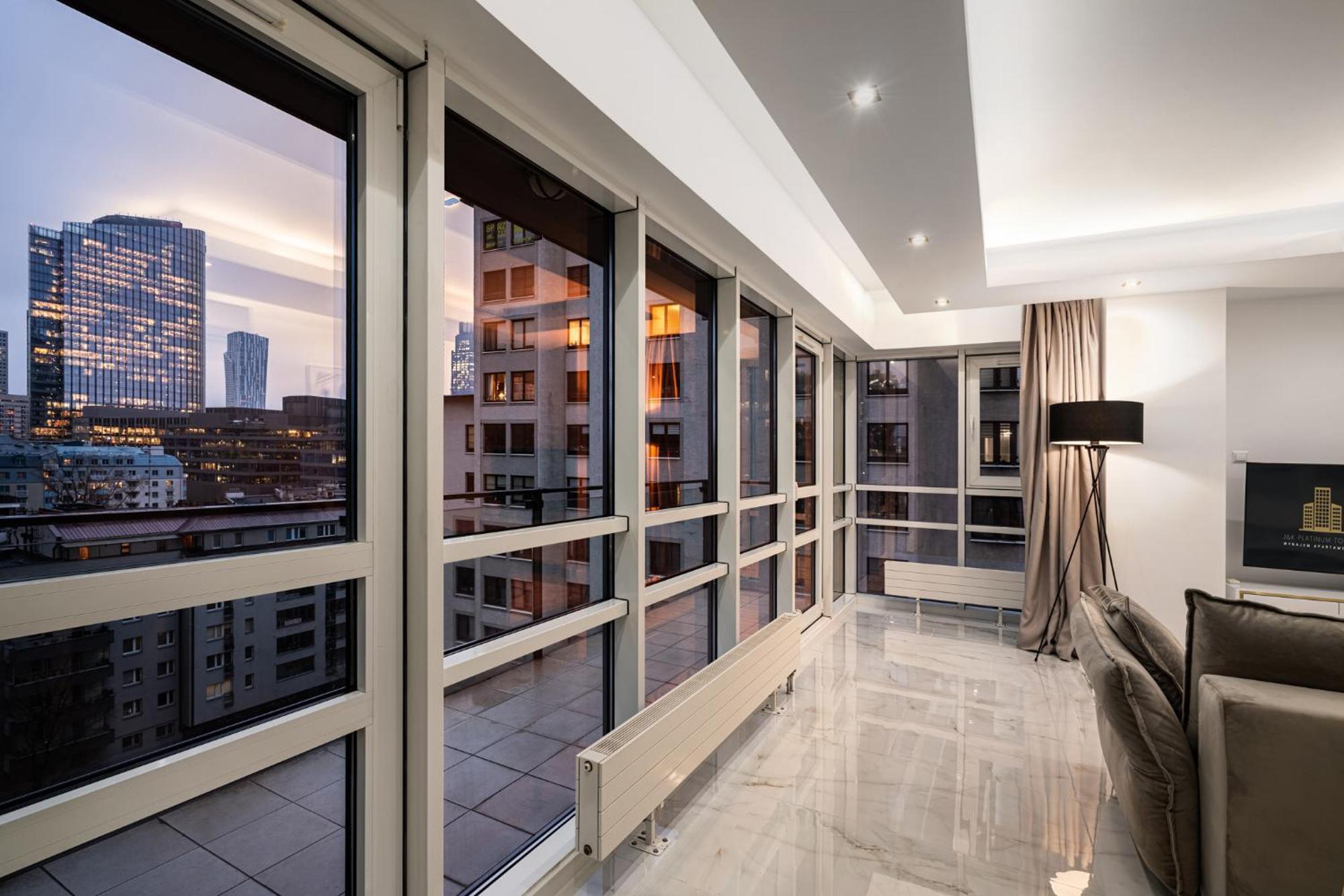 Apartment Platinum Towers J&k