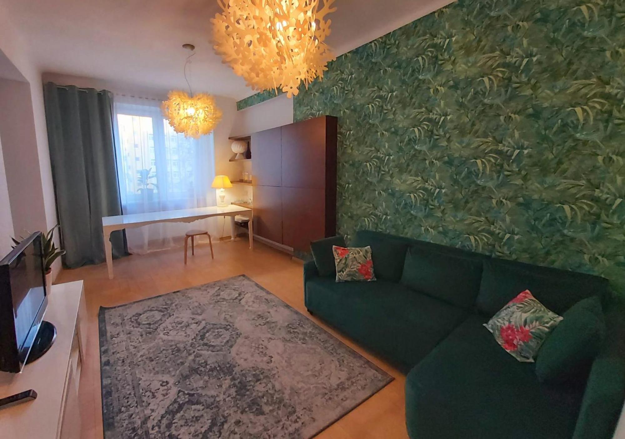 Koszykowa 1 Apartment *