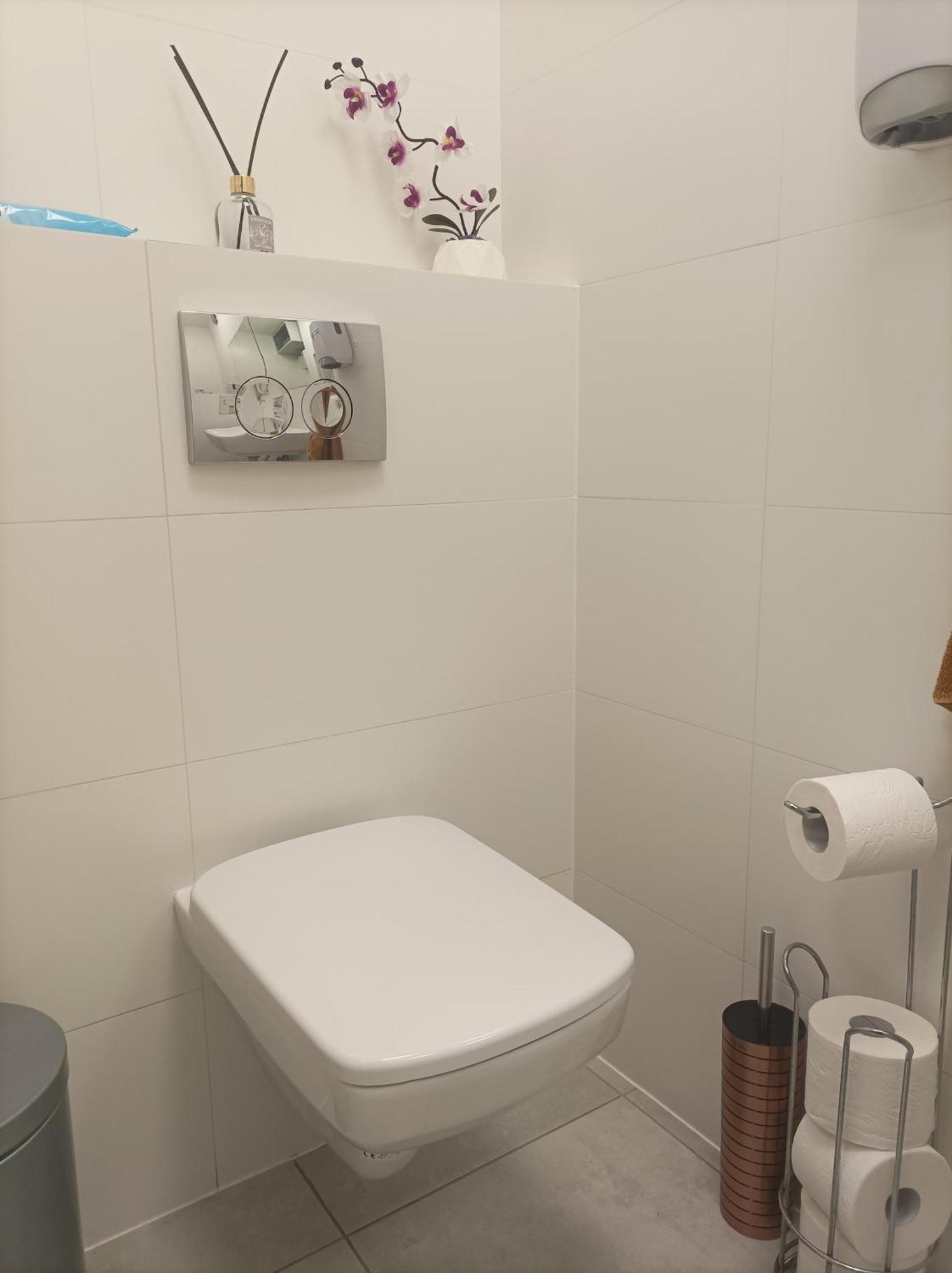 Nhà trọ Solidarnosci155guestrooms *