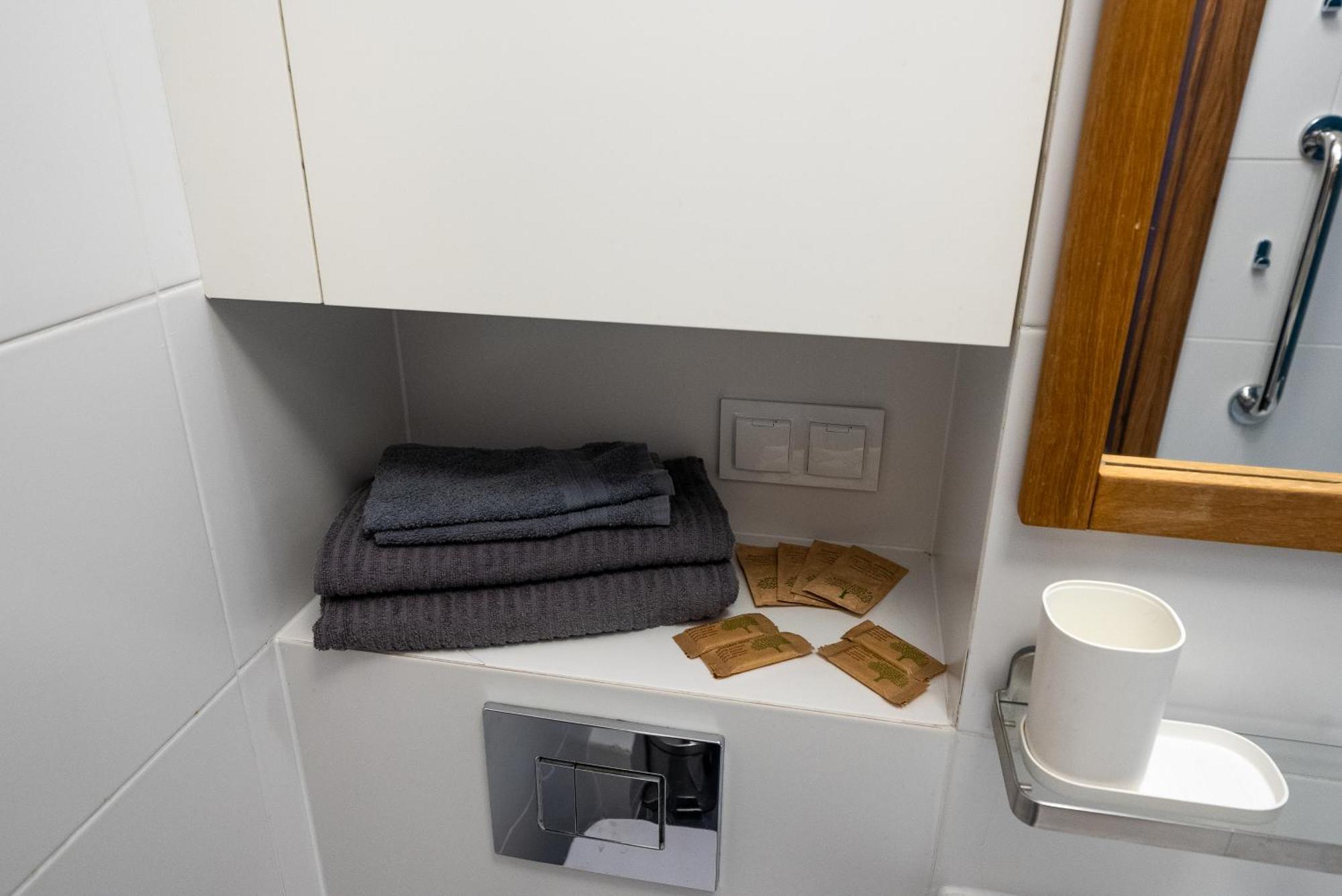 Apartament Kozmiana - Workspace, Bus&park Nearby - By Rentujemy Warszawa