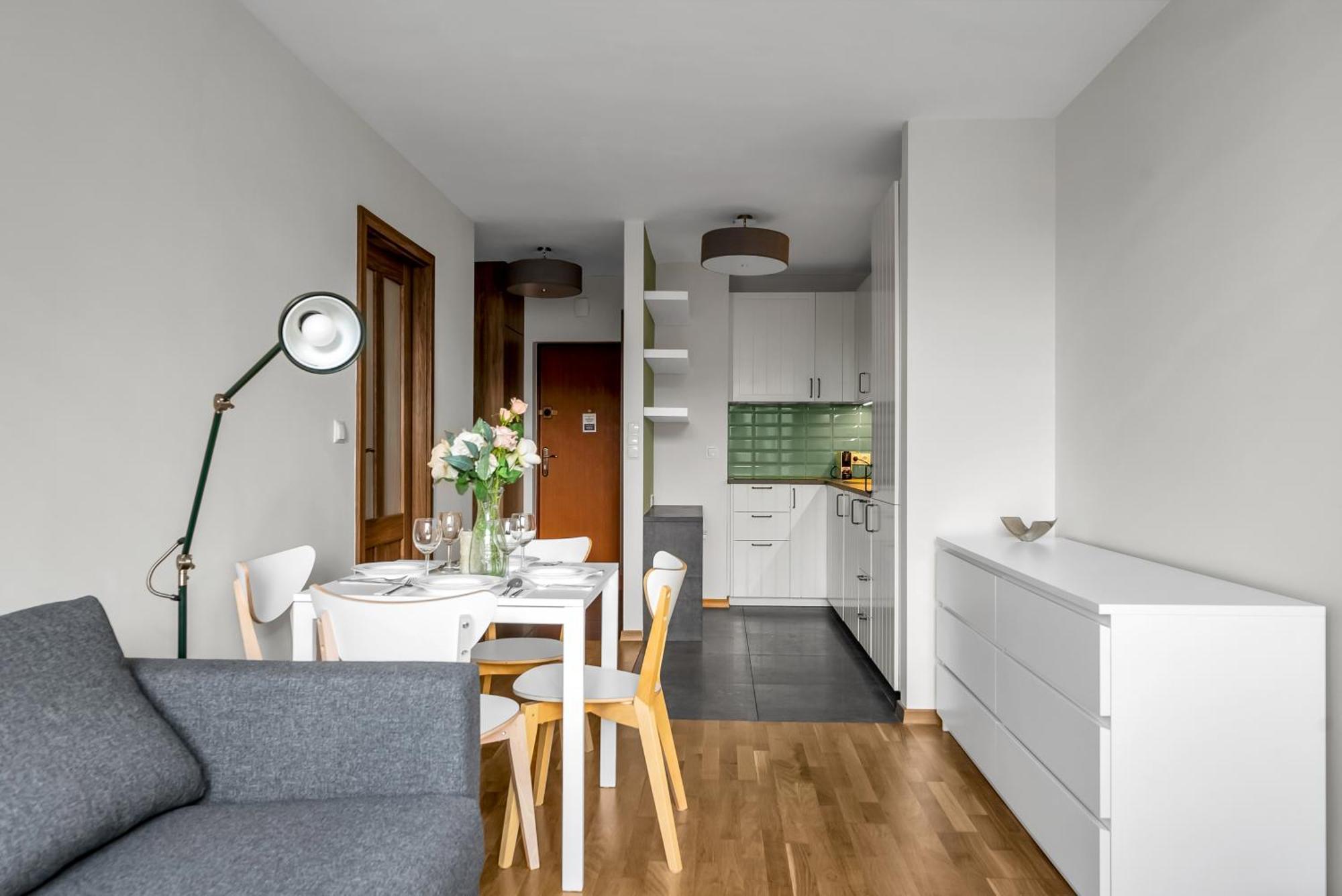 Apartament Kozmiana - Workspace, Bus&park Nearby - By Rentujemy