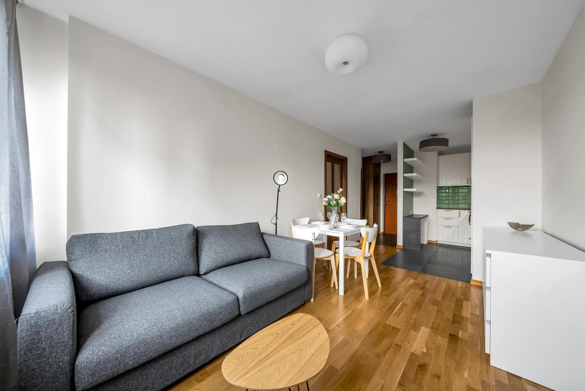 Kozmiana - Workspace, Bus&park Nearby - By Rentujemy * Warszawa
