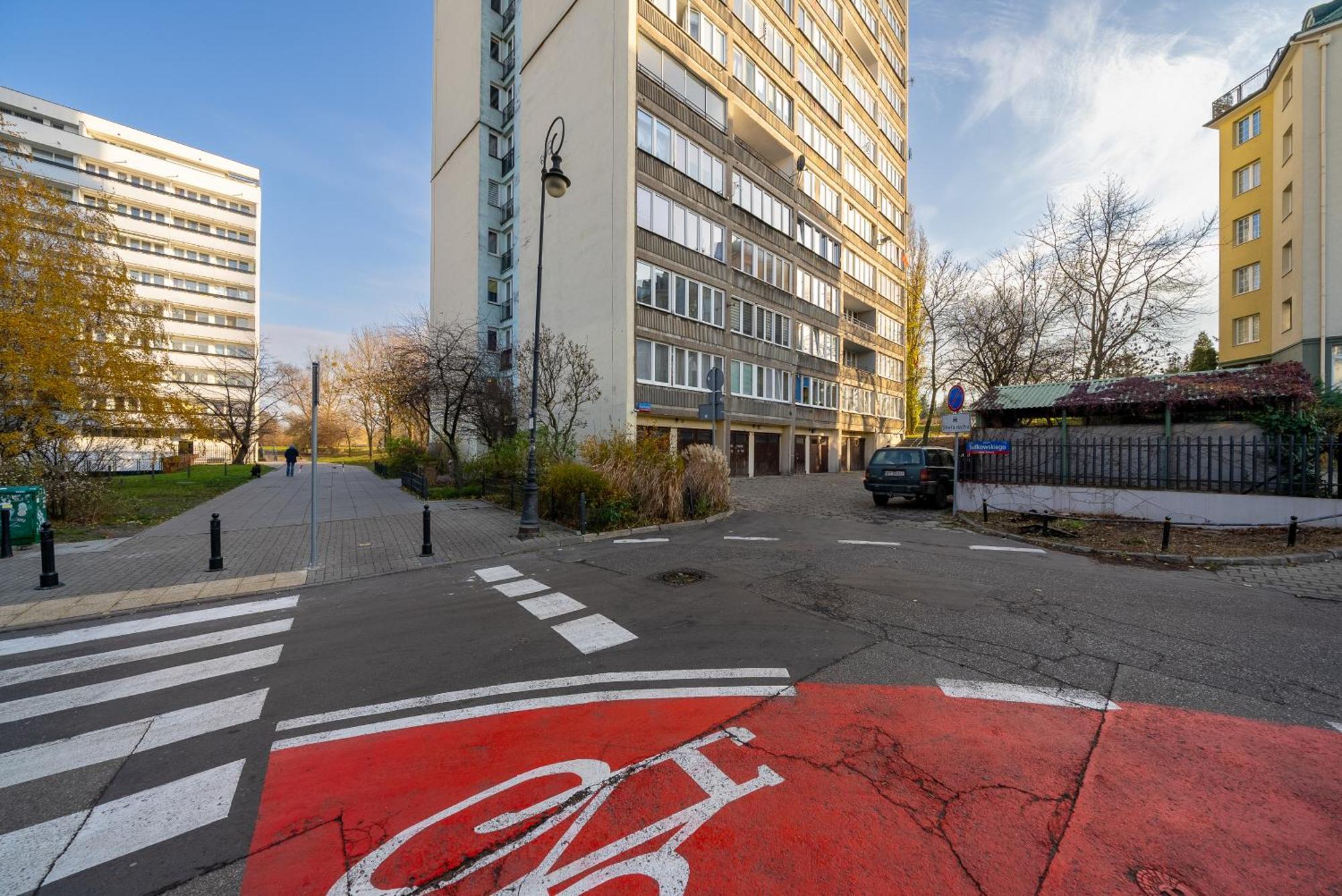 Apartament Kozmiana - Workspace, Bus&park Nearby - By Rentujemy Warszawa