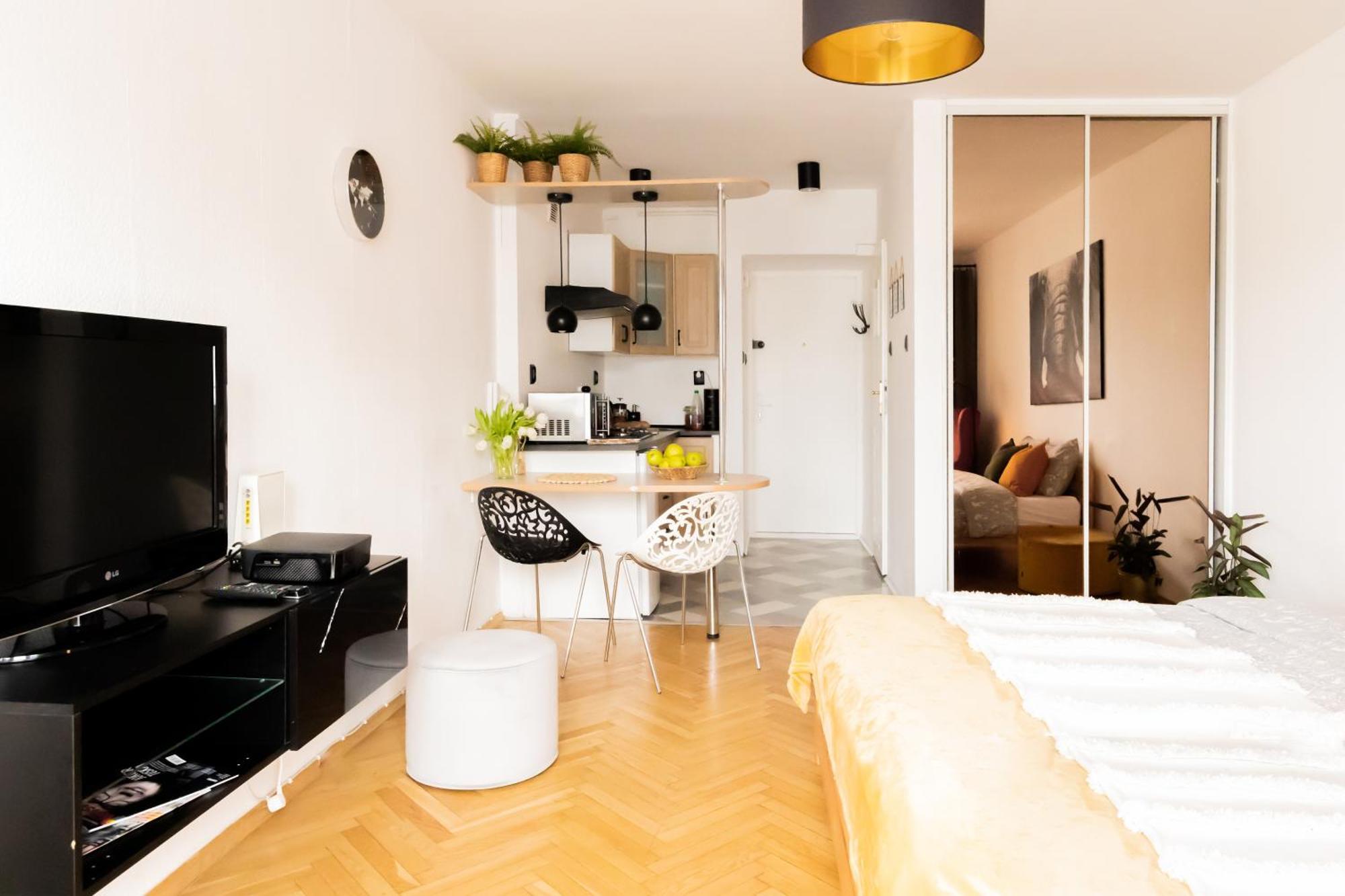 Piotrapartments - Swietokrzyska Center Apartment Warsaw