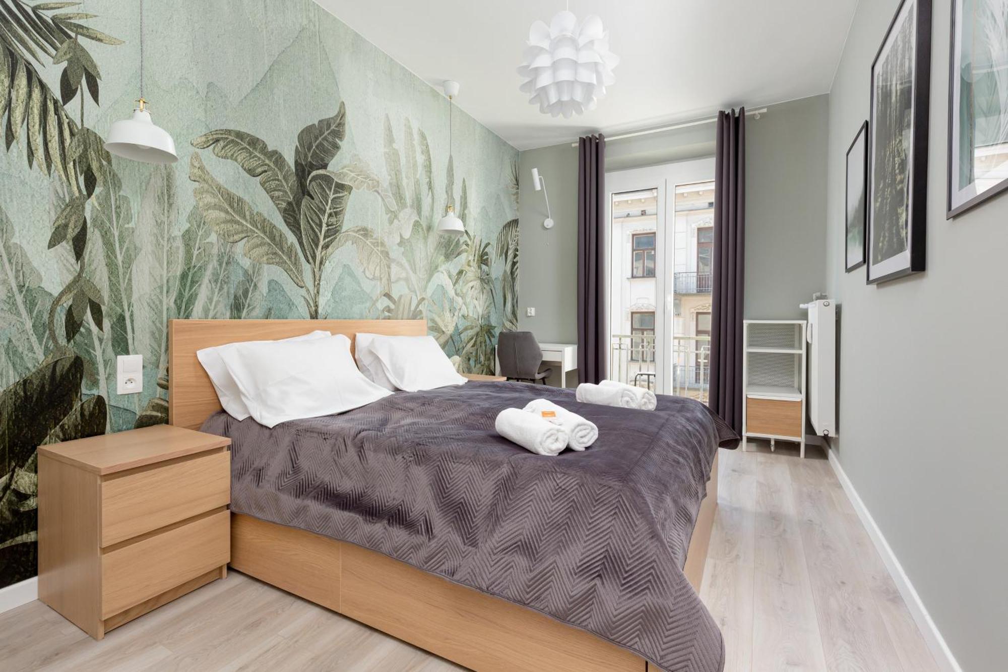 Emilii Plater By Renters Apartment Warsaw
