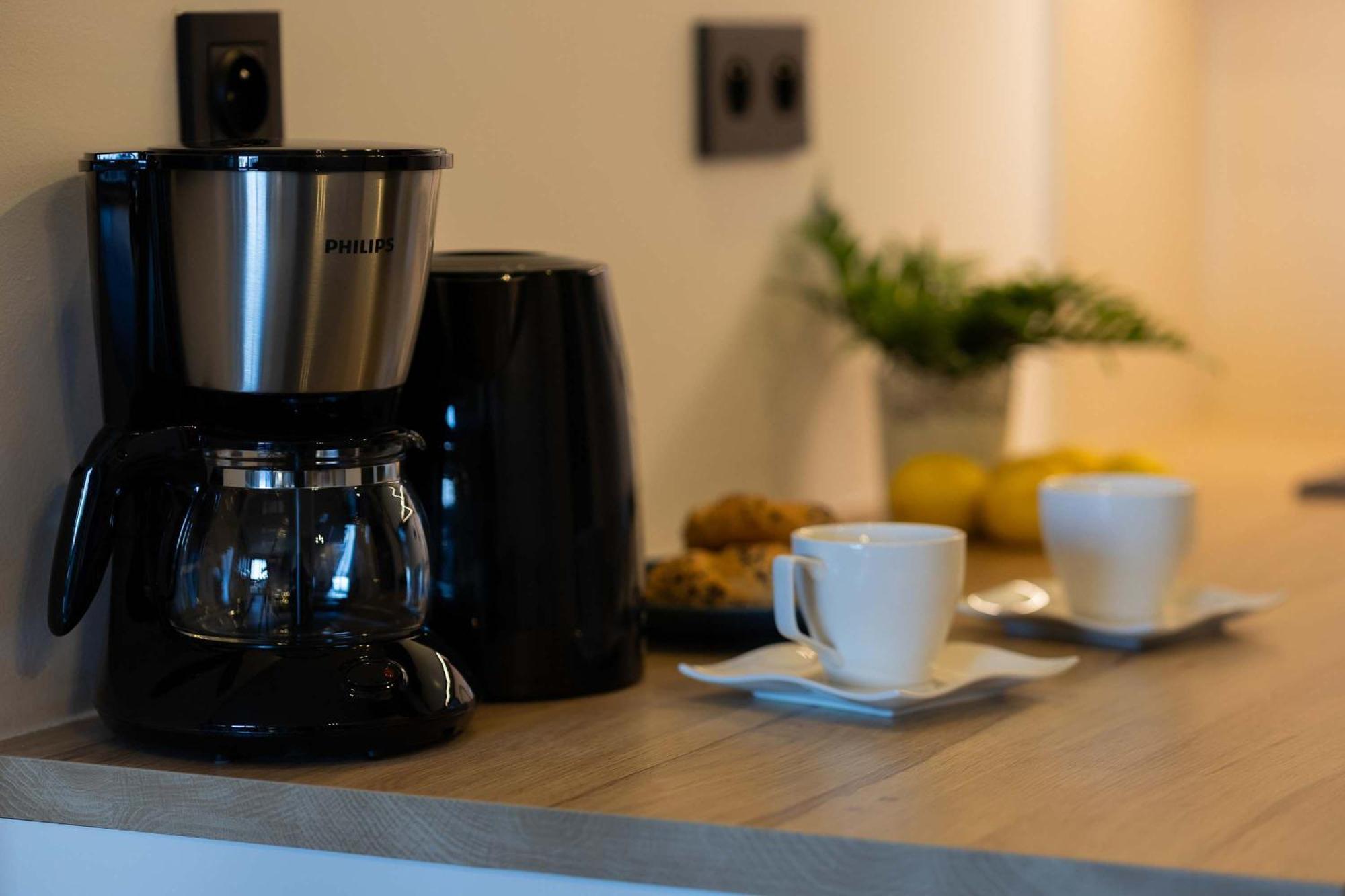 Apartment Stylish With Parking By Renters *