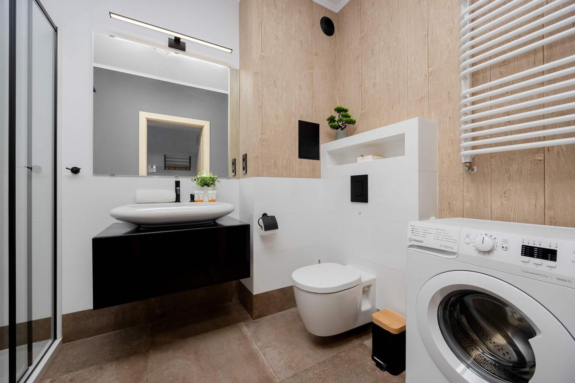 Stylish With Parking By Renters Apartment Warsaw