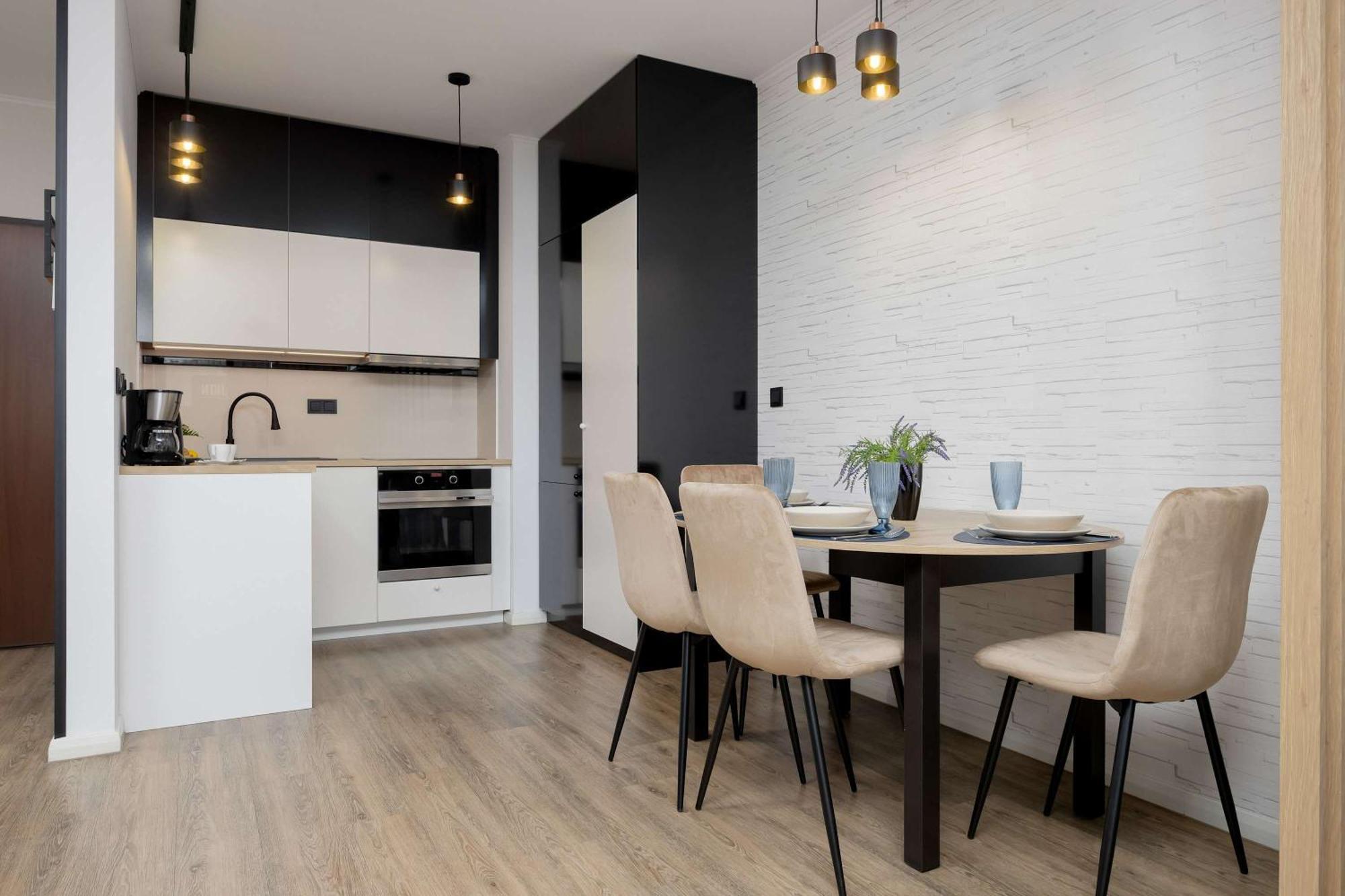 Stylish With Parking By Renters Warsaw