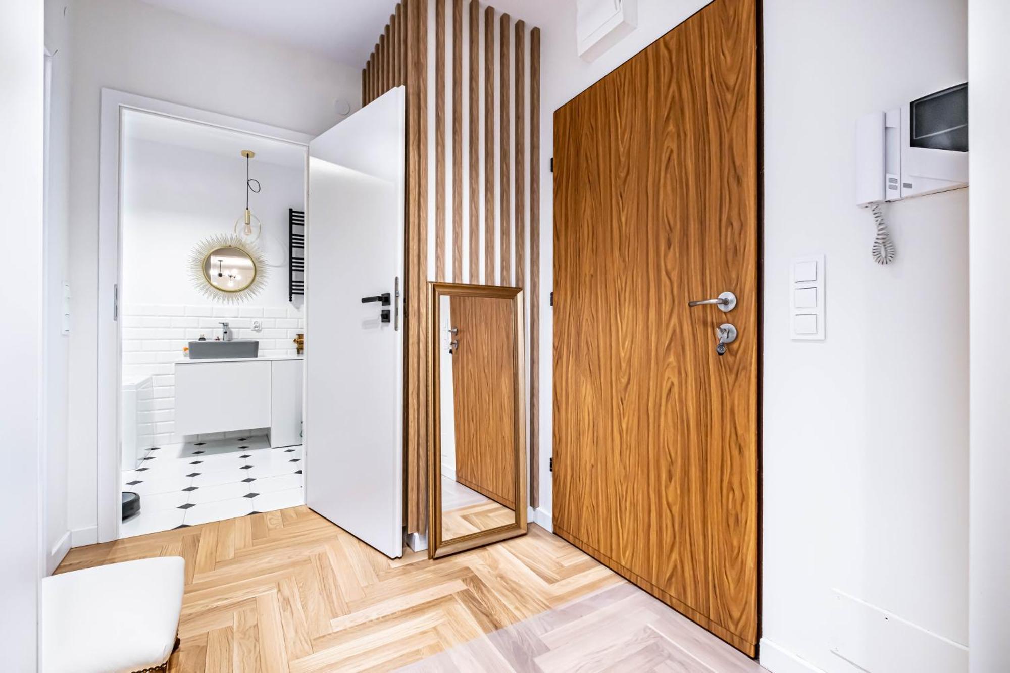 Apartment Luksusowy Blisko Centrum, Parking W Garazu Podziemnym Warsaw