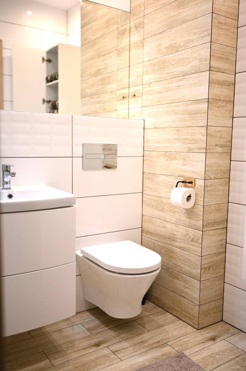 Apartment Przy Metro Kondratowicza *