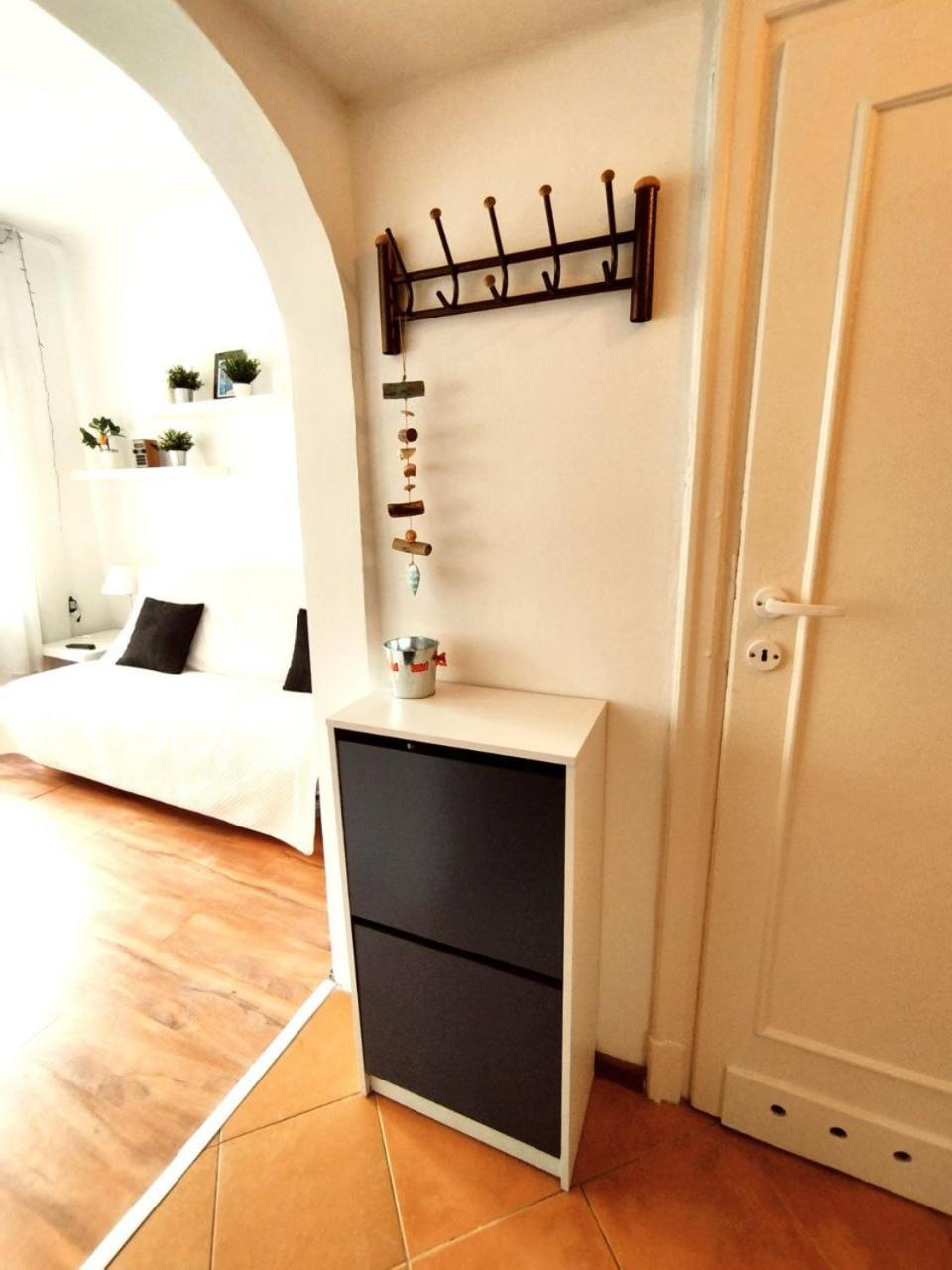 Apartment Cozy At Plac Konstytucji Warsaw