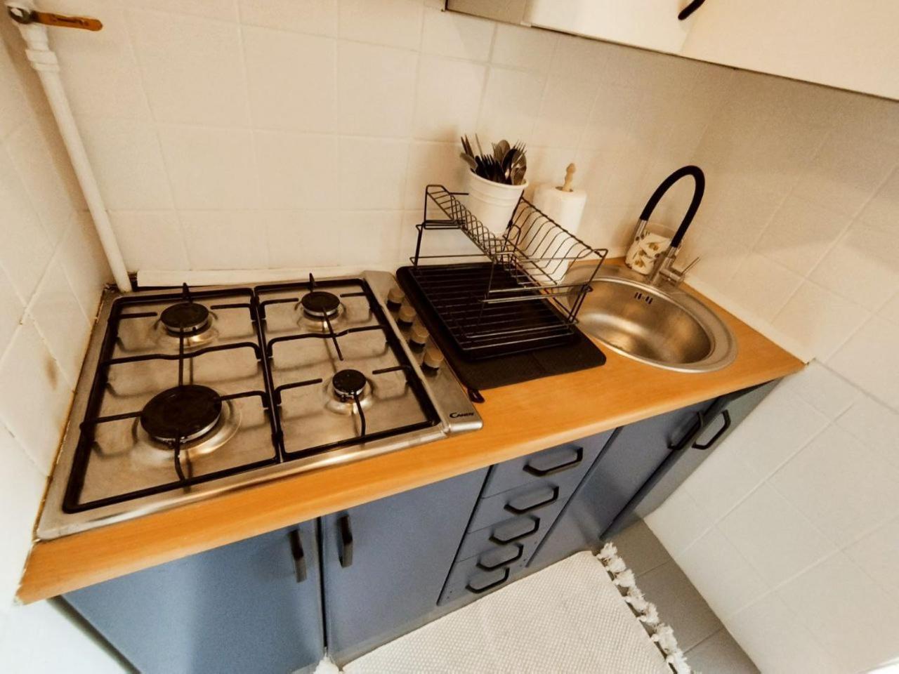 Apartment Cozy At Plac Konstytucji Warsaw