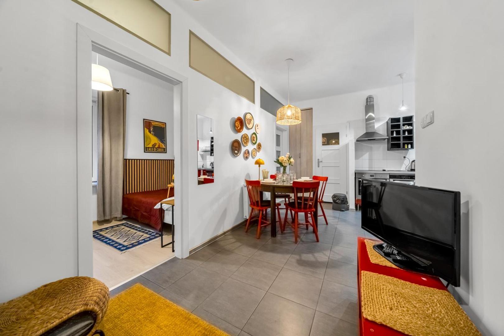 Apartment Centre Apartment- Location, Park&metro - By Rentujemy *