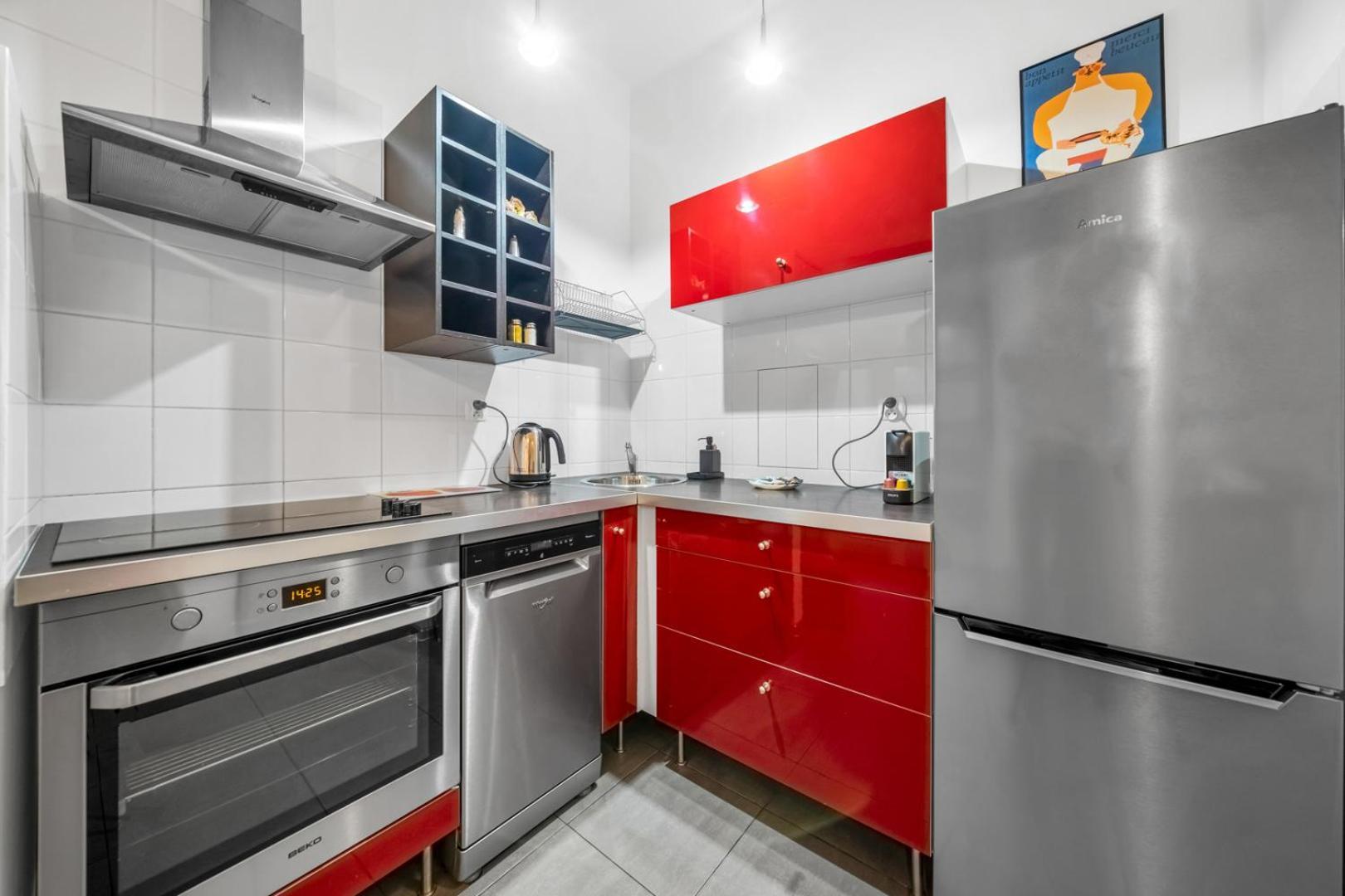 Centre Apartment- Location, Park&metro - By Rentujemy Apartment Warsaw