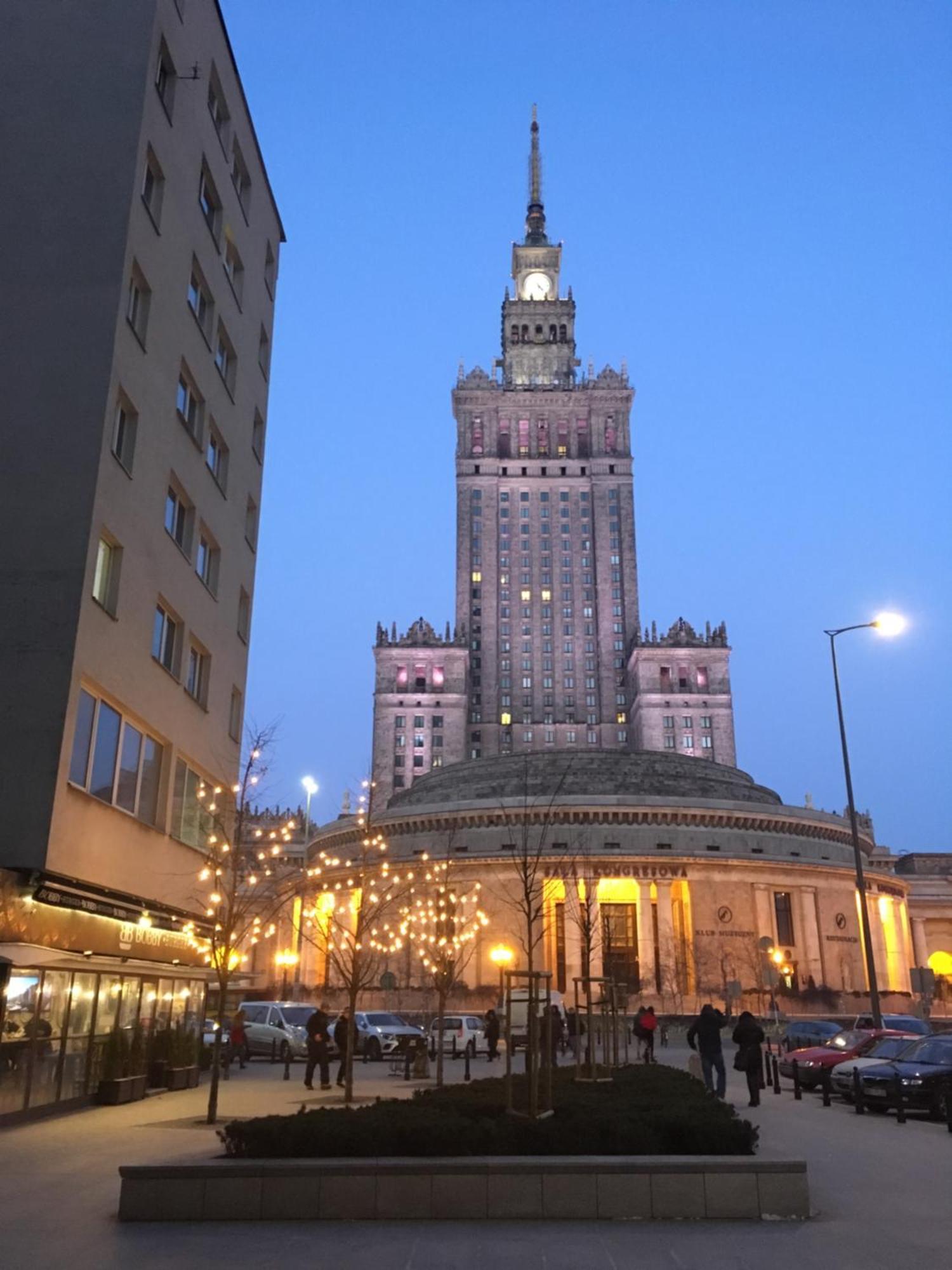 Căn hộ Emilka Z Widokiem Na Palac Kultury Warsaw