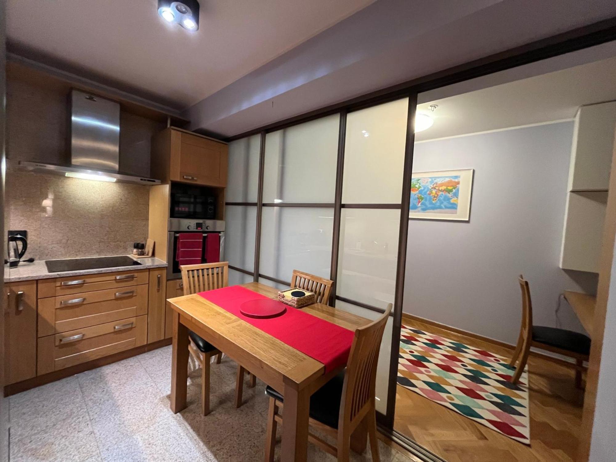 Apartment 2 Bedrooms Central