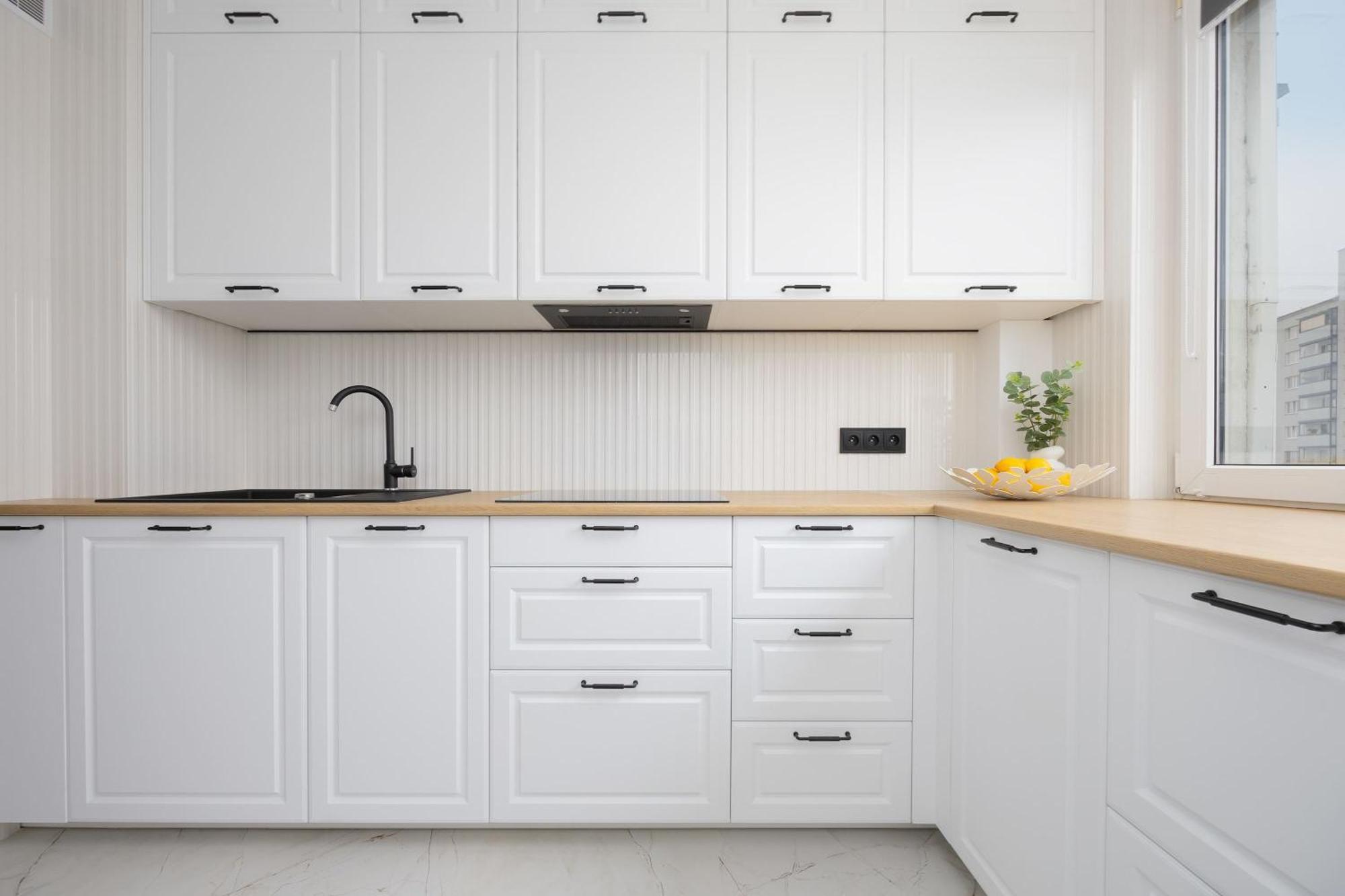 Apartment Goplanska Stylish With Balcony By Renters