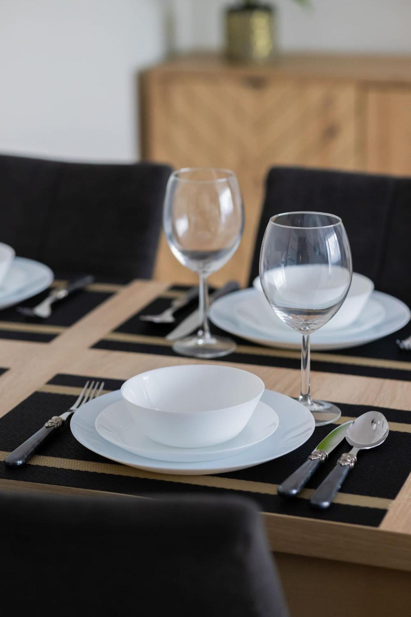 Apartment Goplanska Stylish With Balcony By Renters *