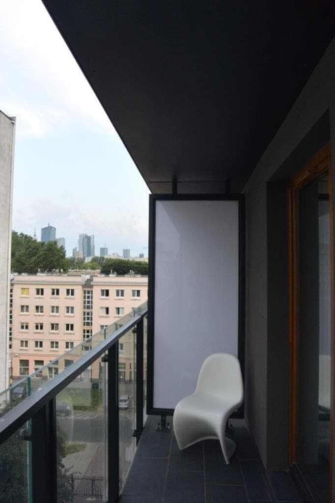 Parking Pawia 51 Aparthotel *
