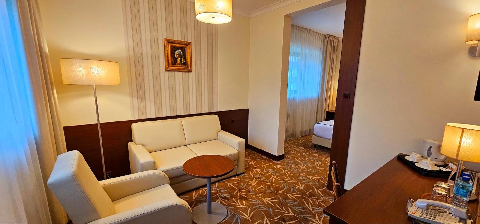Centrum Barnabitow Hotel