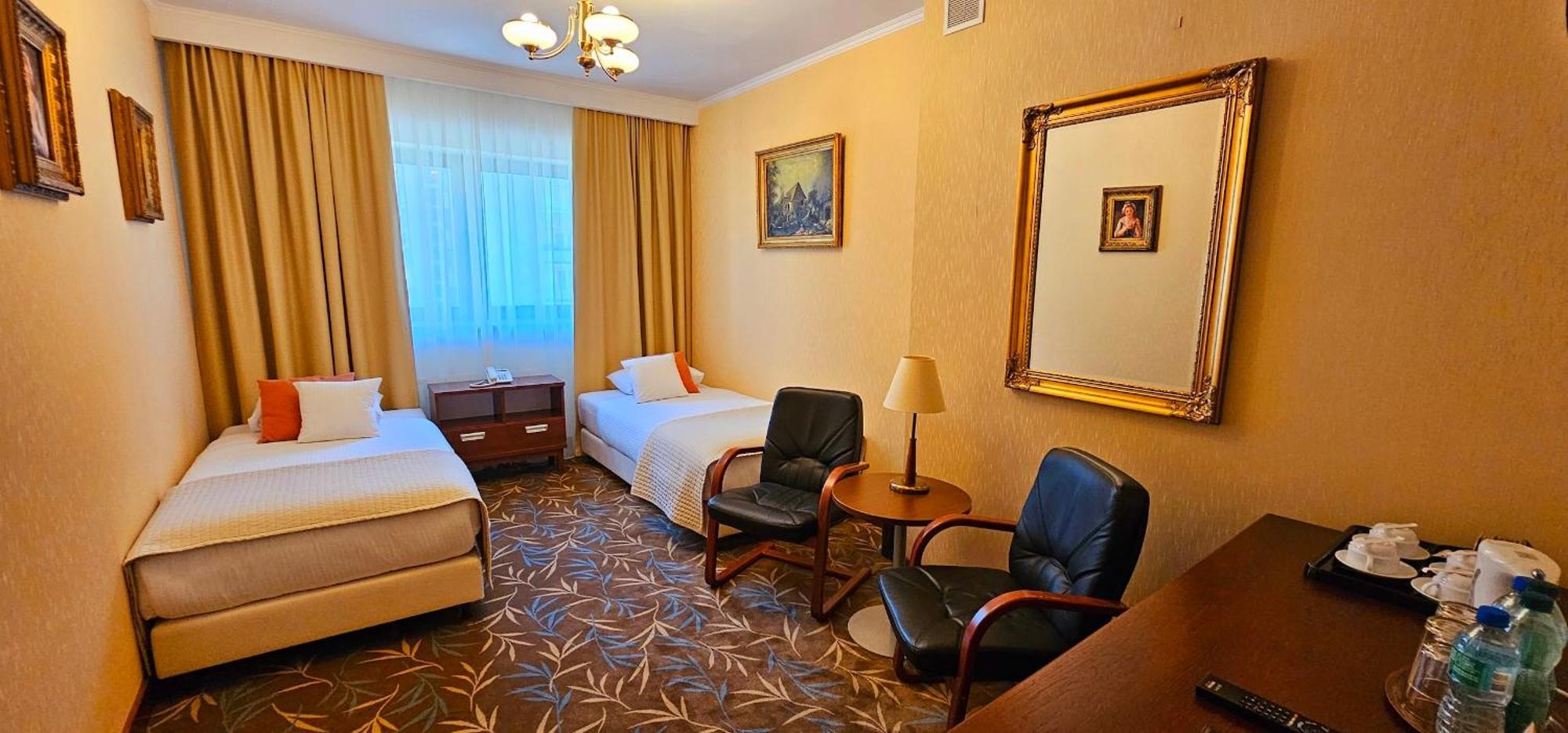 Centrum Barnabitow Hotel 3*