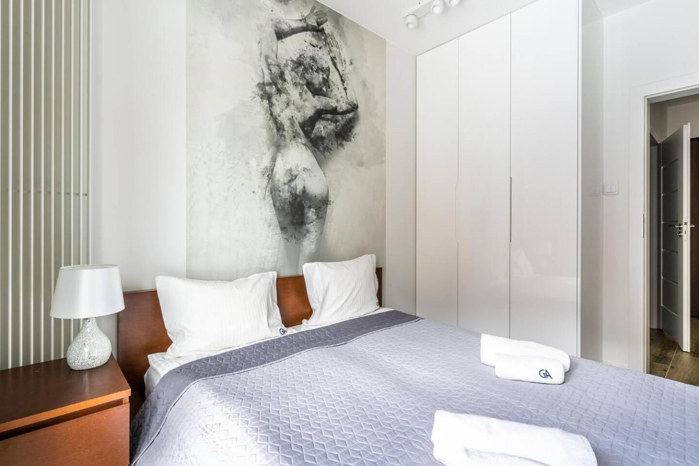 Close-urban Chic - Mennica - One Bedroom -citycenter&3 * Warsaw