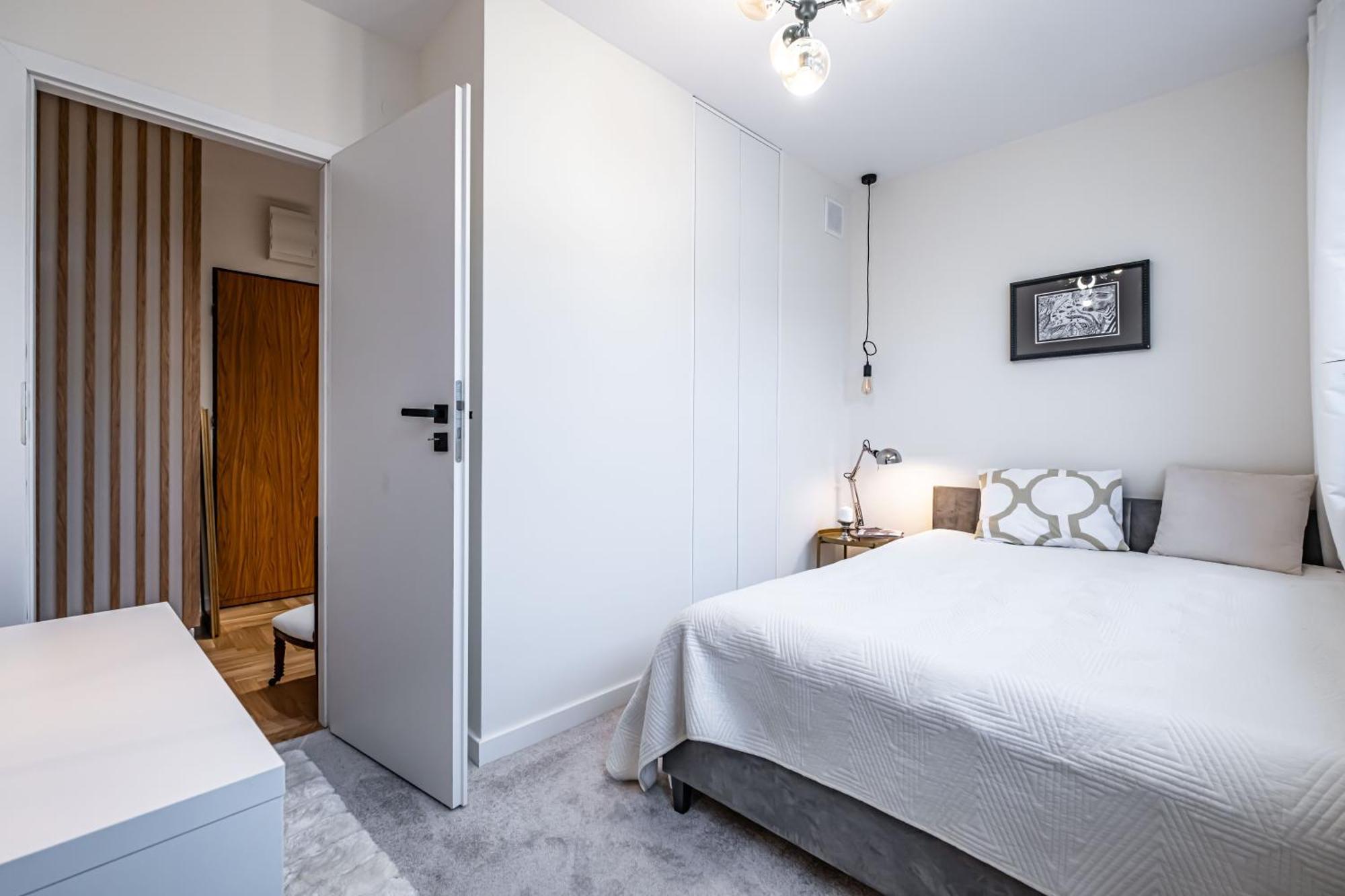 Apartment Luksusowy Blisko Centrum, Parking W Garazu Podziemnym *