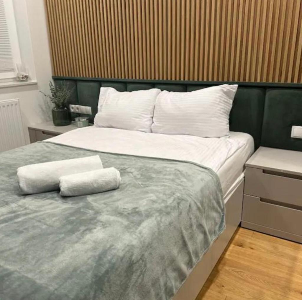 Luxury Modern Apartment,quiet Place Near To The Airport * Varsóvia