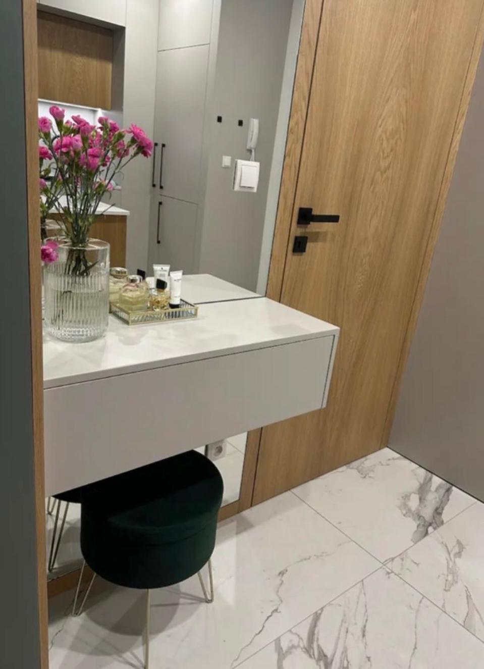 Luxury Modern Apartment,quiet Place Near To The Airport
