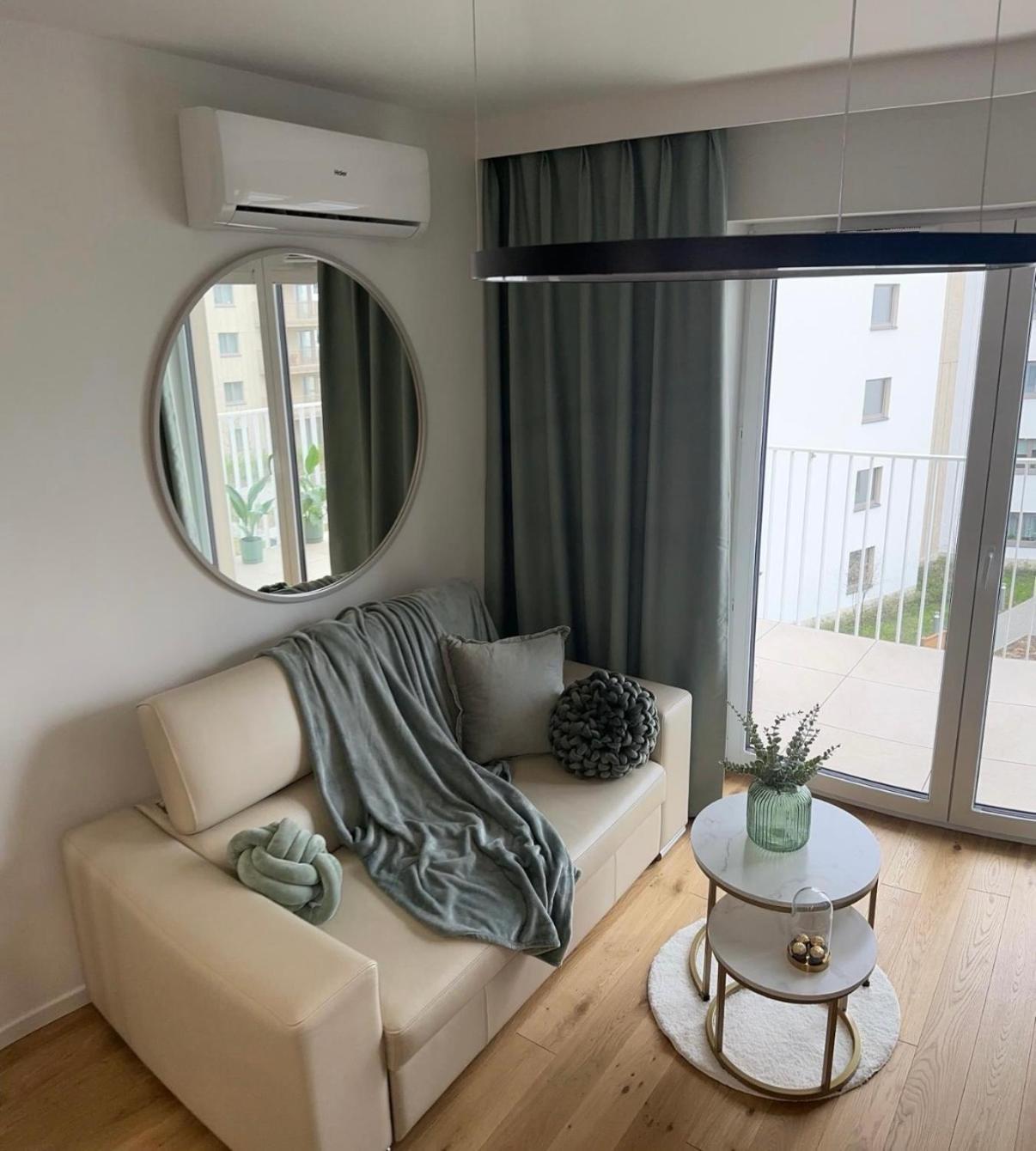 Luxury Modern Apartment,quiet Place Near To The Airport Apartamento
