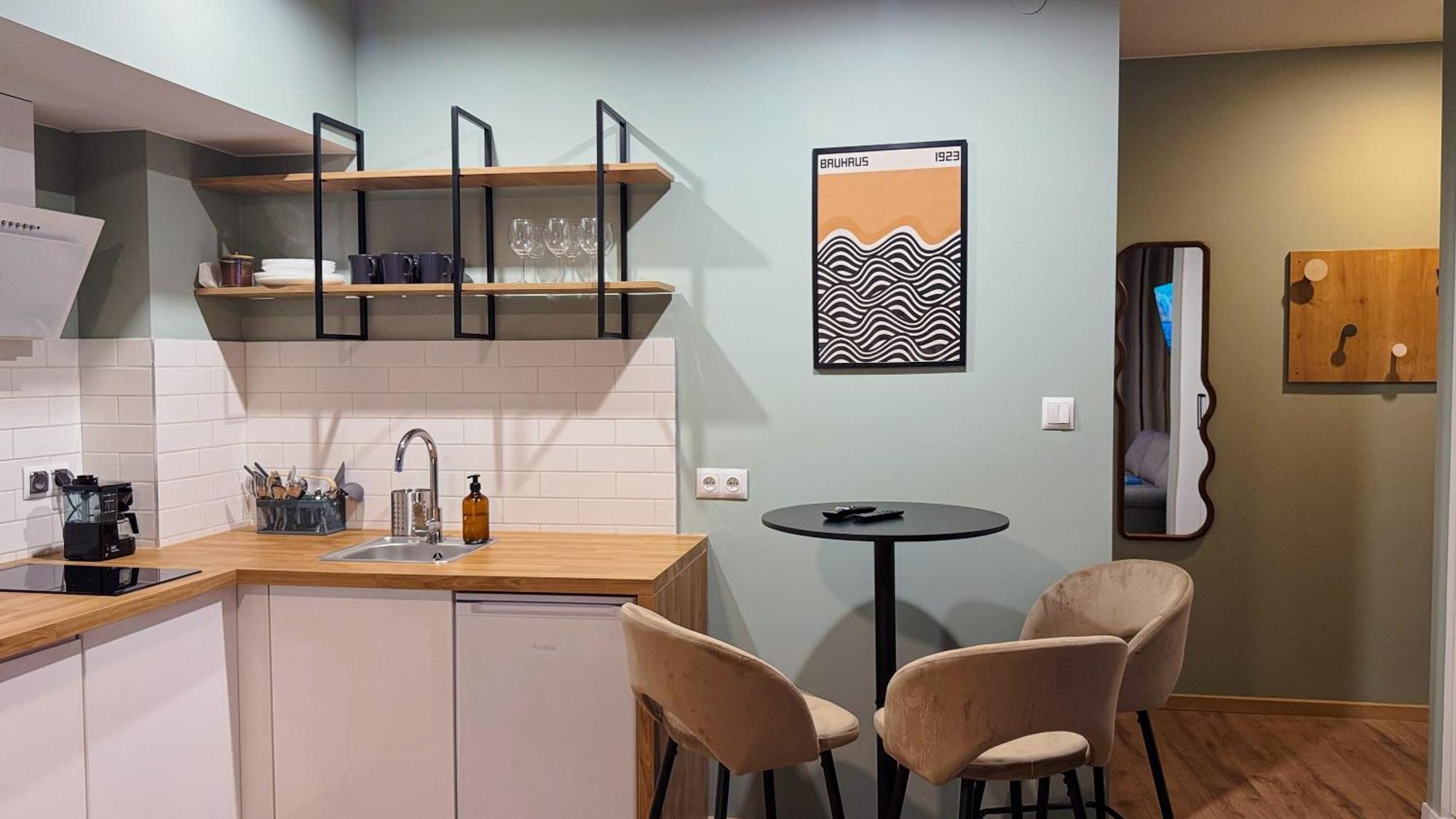 Apartment Mint With Outdoor Space - Self Check-in Warsaw