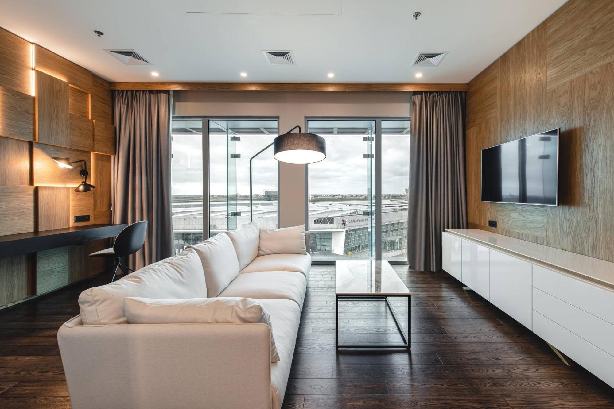 Courtyard By Marriott Airport Warsaw