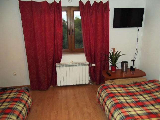 Dworek W Zieleni Homestay Warsaw