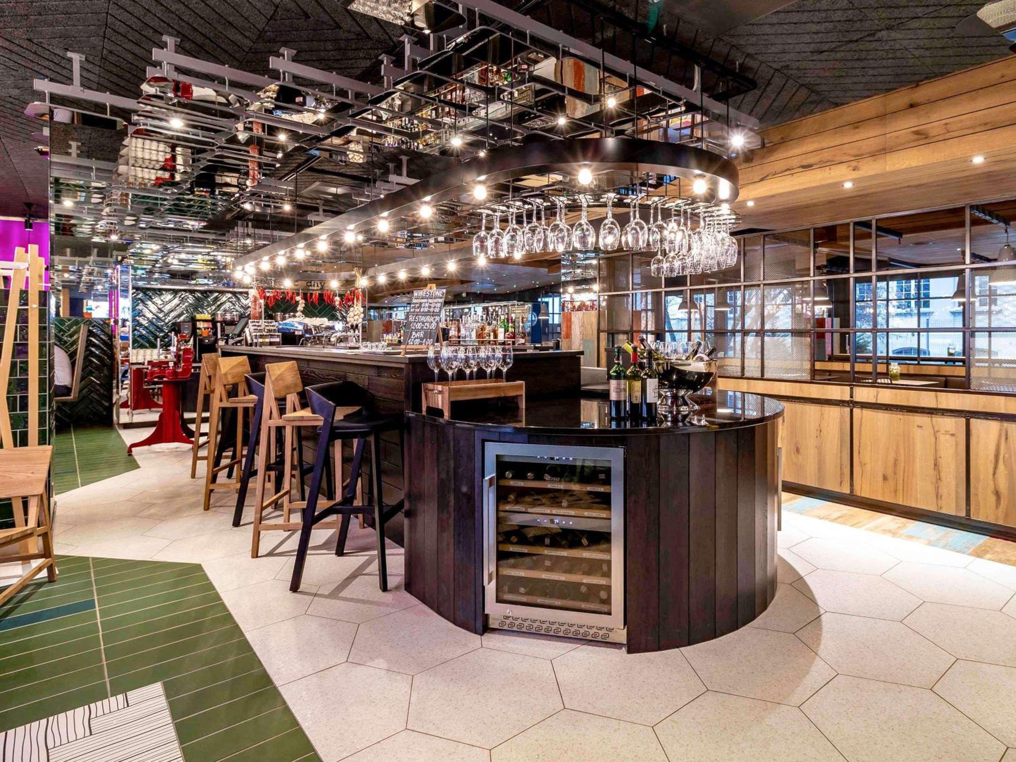 Ibis Styles Centrum Hotel 3*