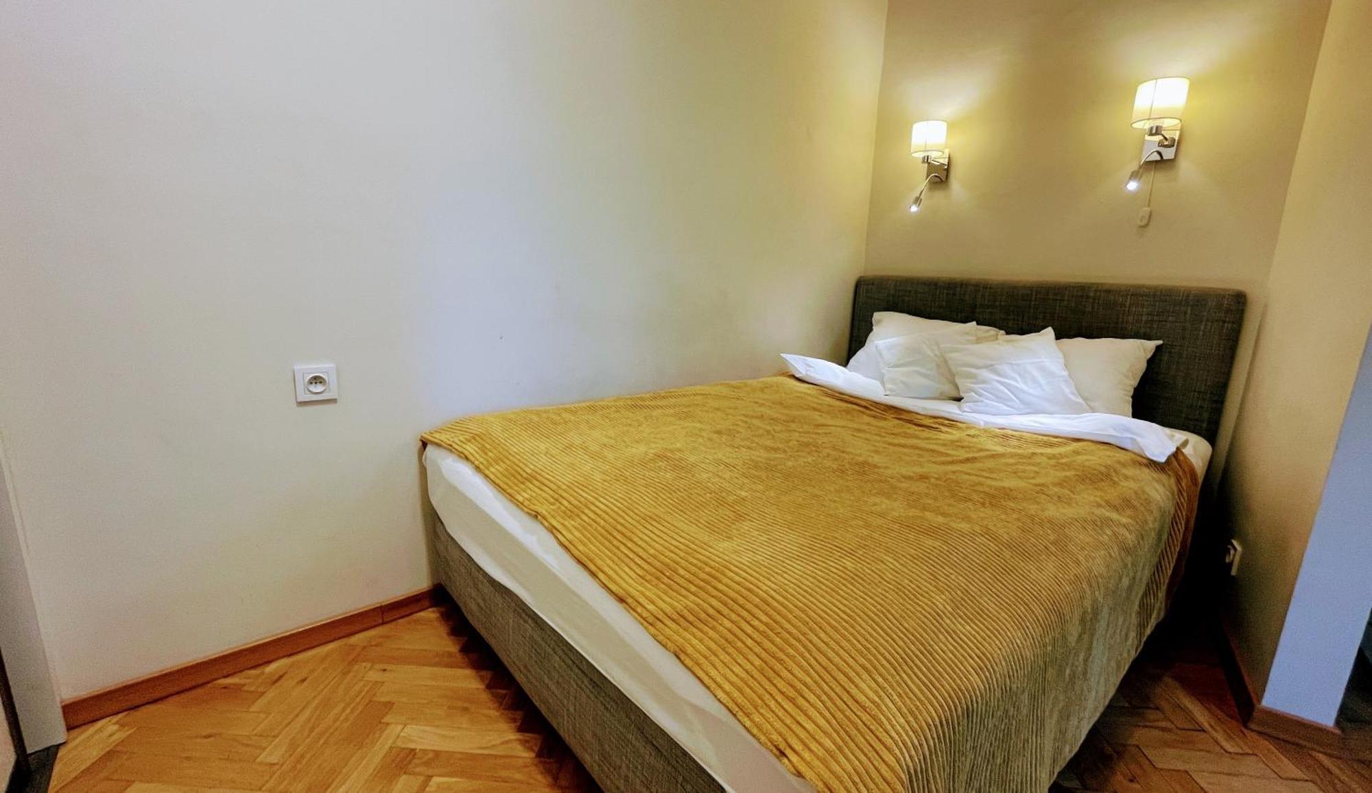 Elegant - Center, Near Old Town Apartament *